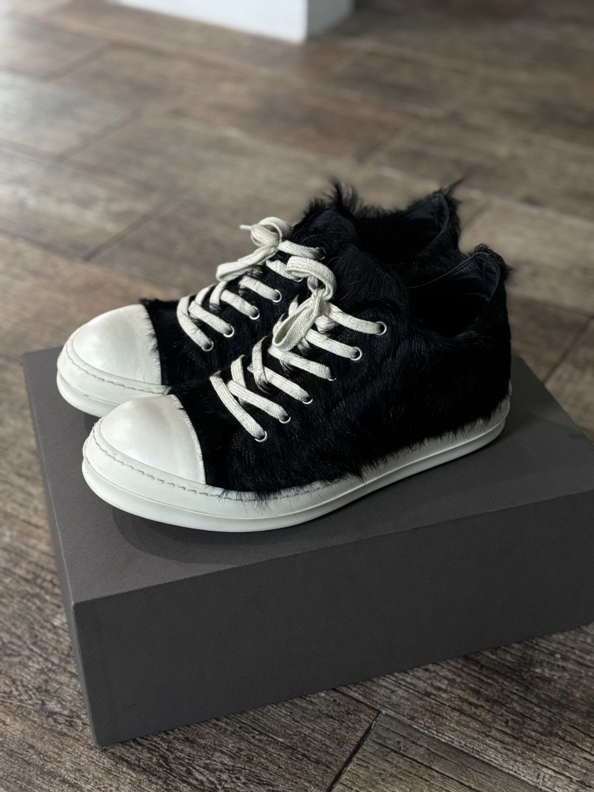 Rick Owens Black Pony Hair Low Ramones Size US 8.5 / EU 41-42 - 1 Thumbnail