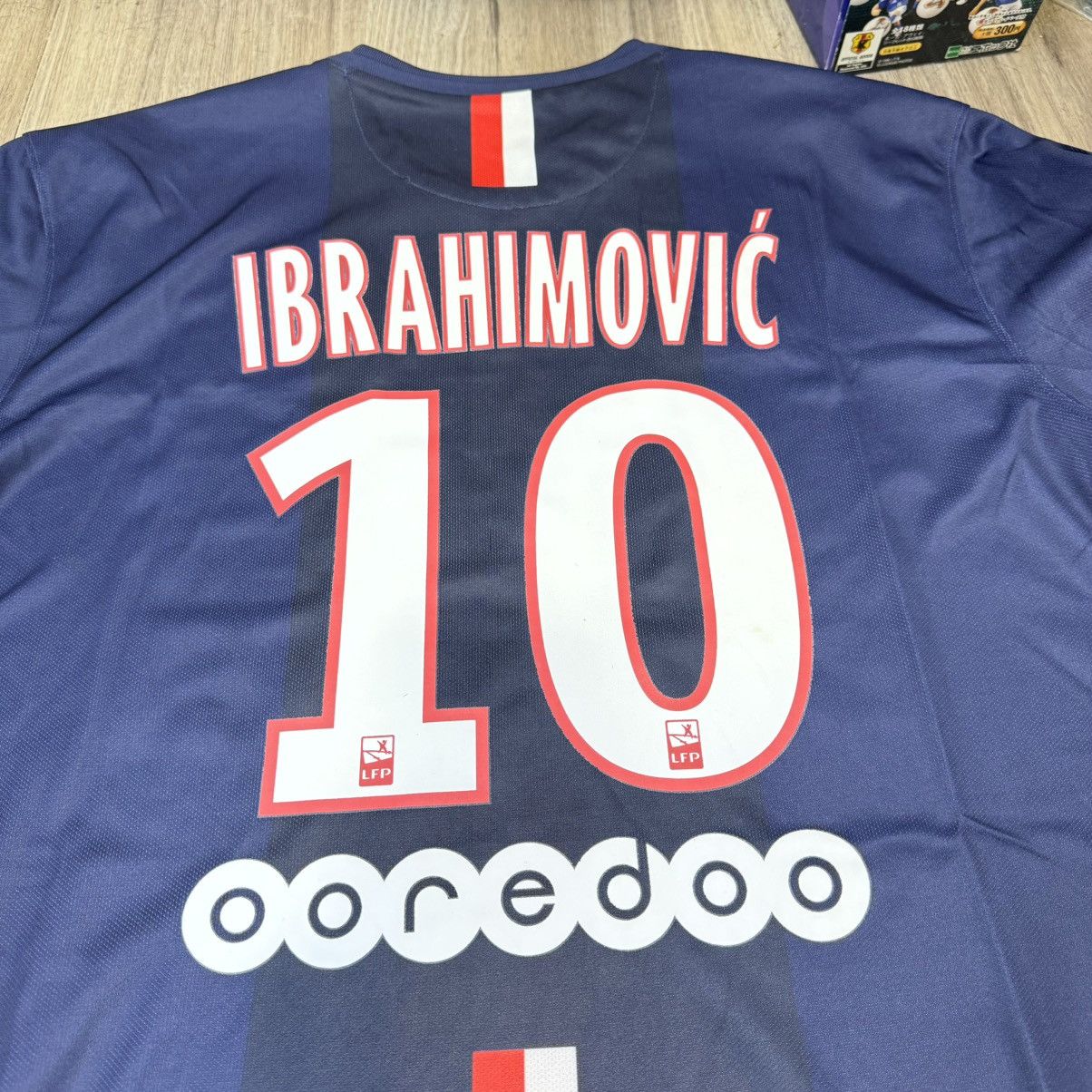 Nike PSG 14/15 home shirt #10 Ibrahimovic Size US XL / EU 56 / 4 - 4 Thumbnail