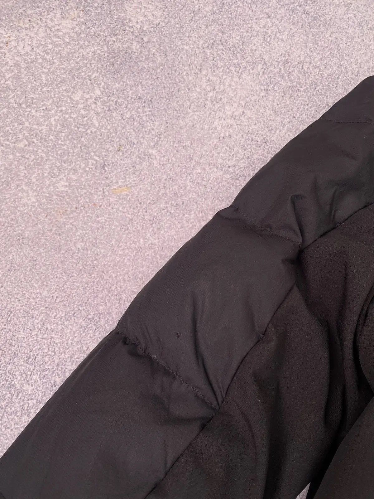 Iceberg × Vintage Vintage Iceberg Black Puffer Jacket Size US M / EU 48-50 / 2 - 17 Thumbnail