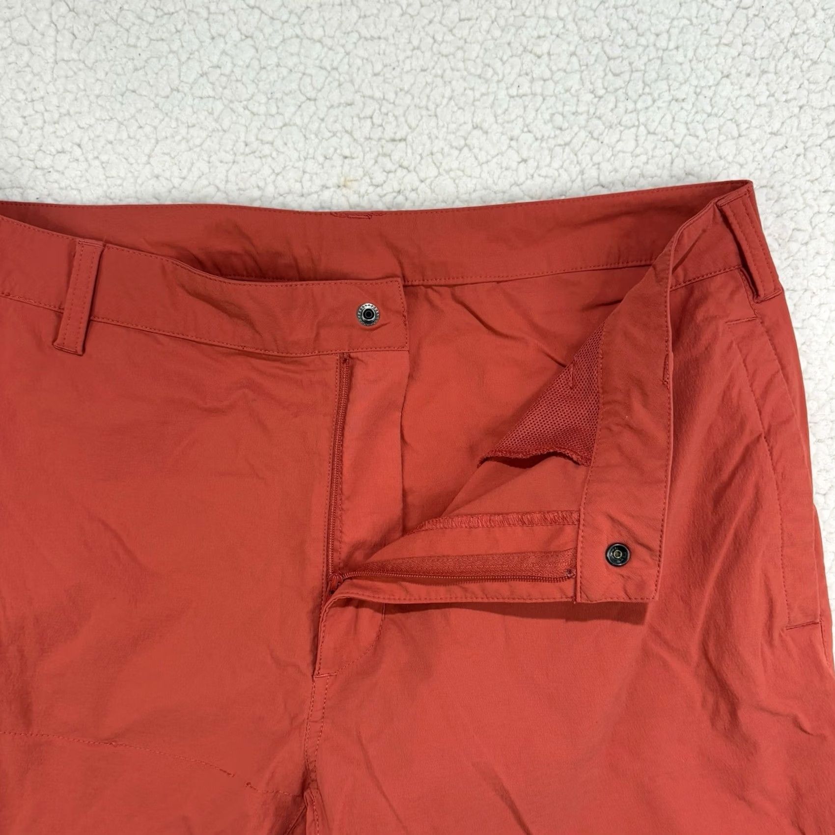 The North Face The North Face Shorts Mens 34 Orange Nylon Hiking Outdoors Flat Front Chino 8” Size US 34 / EU 50 - 2 Thumbnail