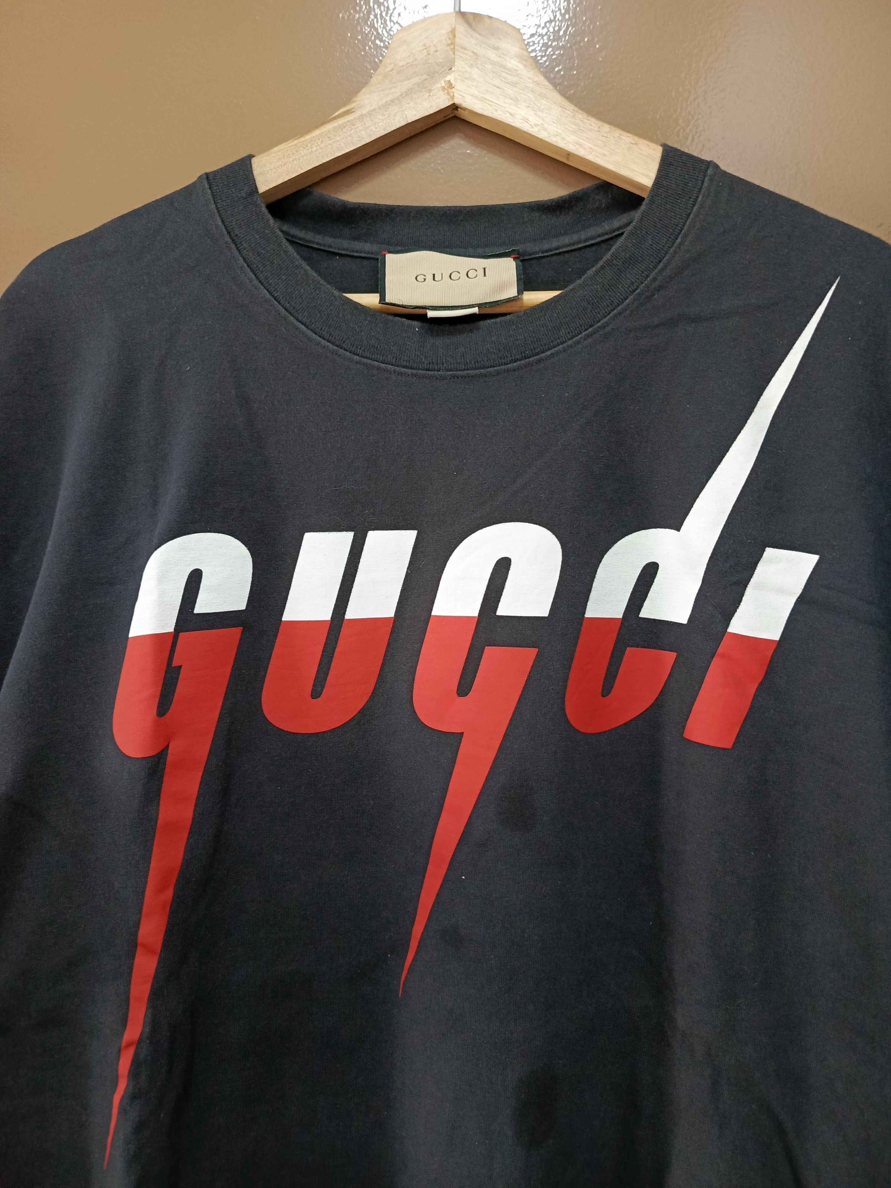 Gucci Blade black tshirt