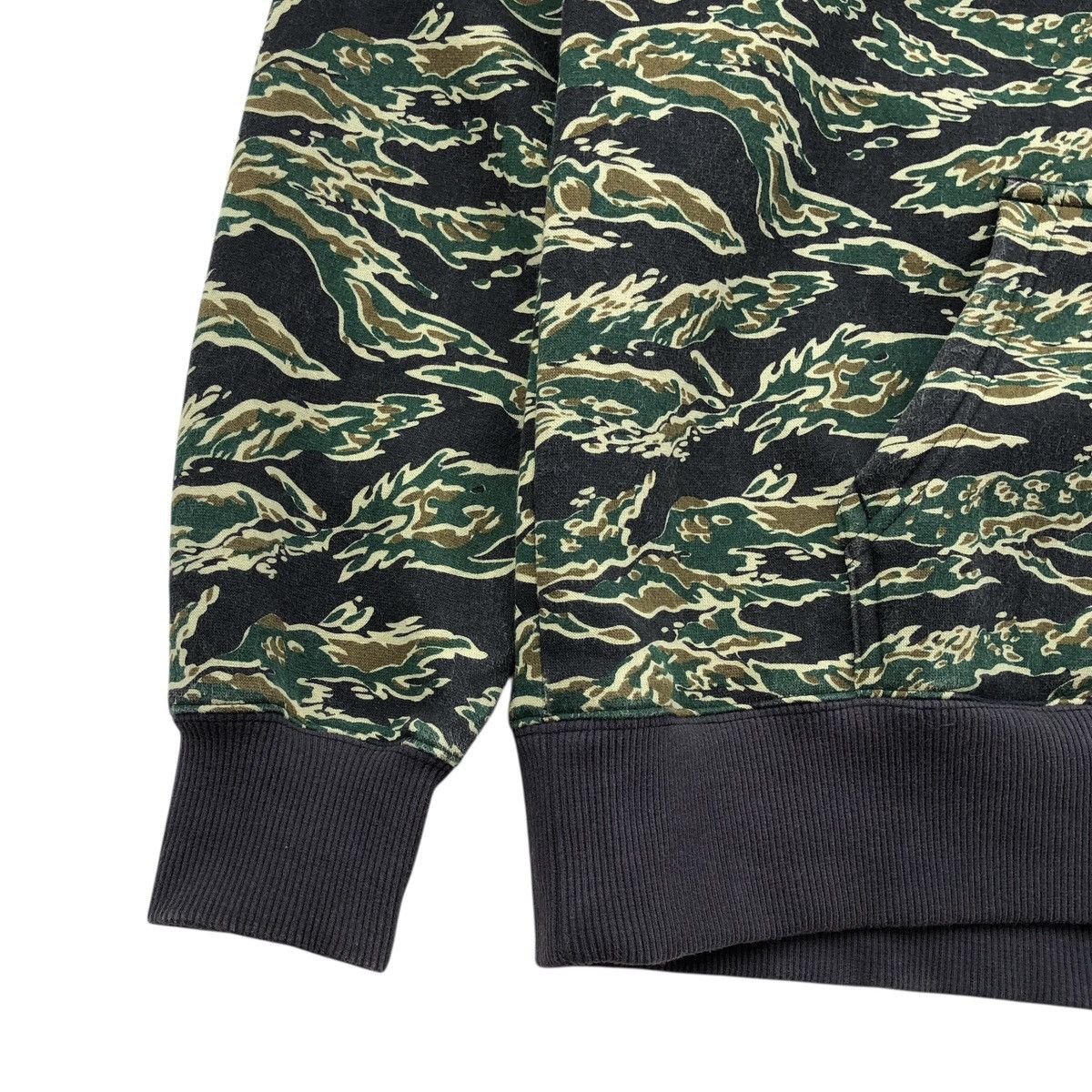 Japanese Brand LIFEMAX Tiger Stripes Camo Zipper Hoodie Jacket Size US XL / EU 56 / 4 - 6 Thumbnail