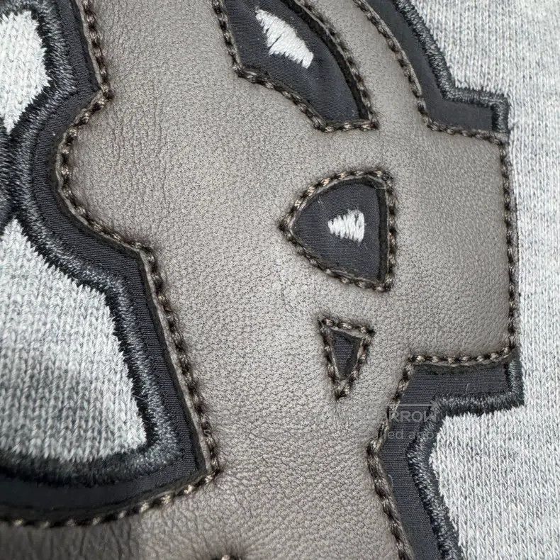 Hermes Hermes Geometric pattern leather patch hooded sweatshirt Size US XL / EU 56 / 4 - 3 Thumbnail