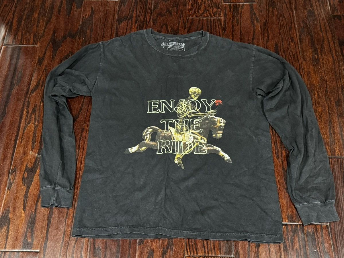 Travis Scott Astroworld “enjoy the ride” LS tee Size US L / EU 52-54 / 3 - 1 Thumbnail