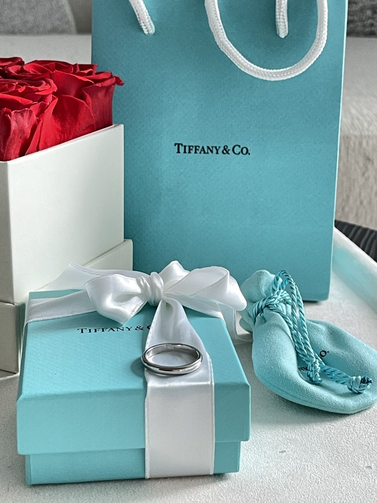 Tiffany & Co. Tiffany Milgrain Ring Platinum, 3 mm Wide 7.75 $1,600 Size ONE SIZE - 2 Thumbnail