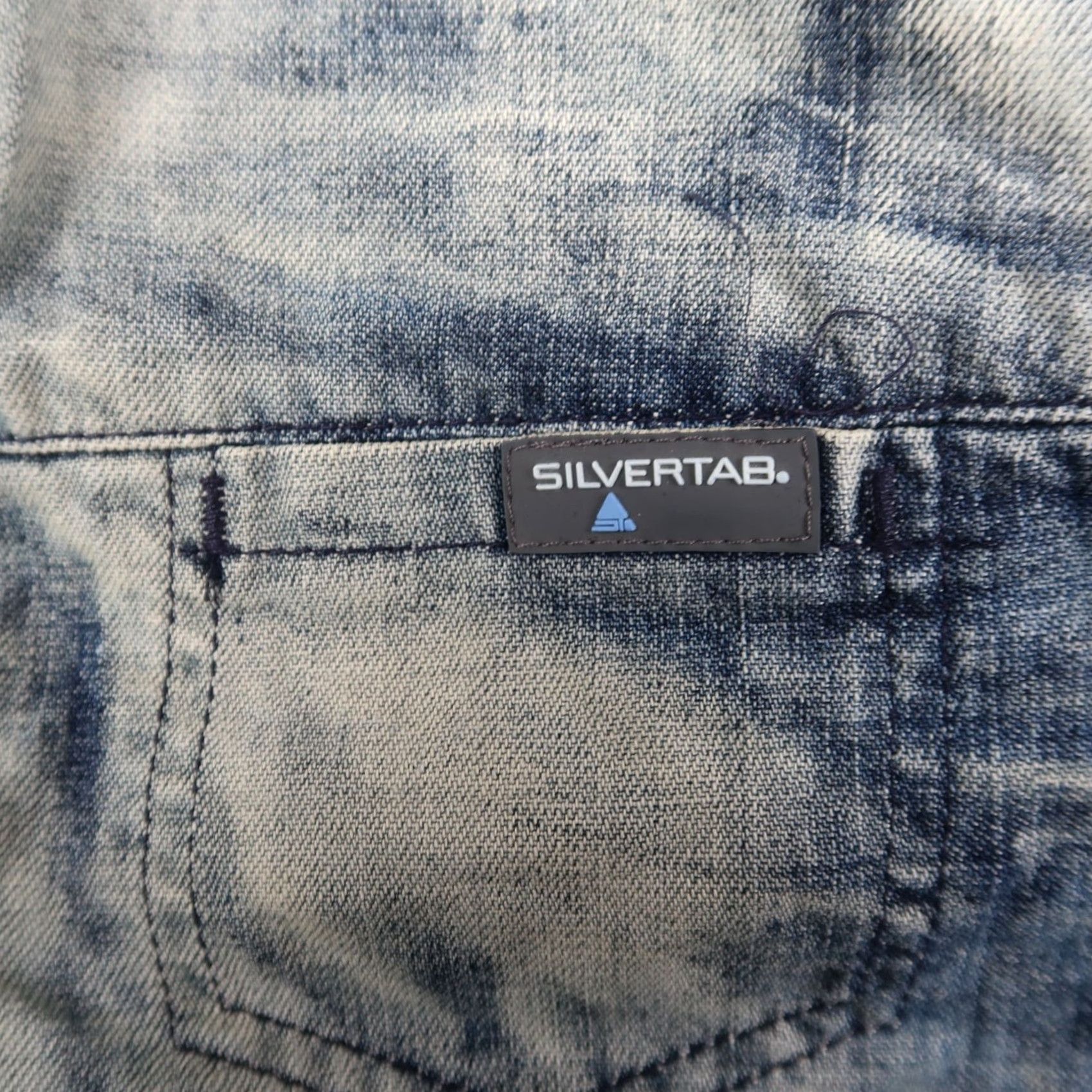 Levi's VINTAGE Levi's Silvertab Denim Jacket Womens S Small Cropped Blue 90s Leather? Size S / US 4 / IT 40 - 4 Thumbnail