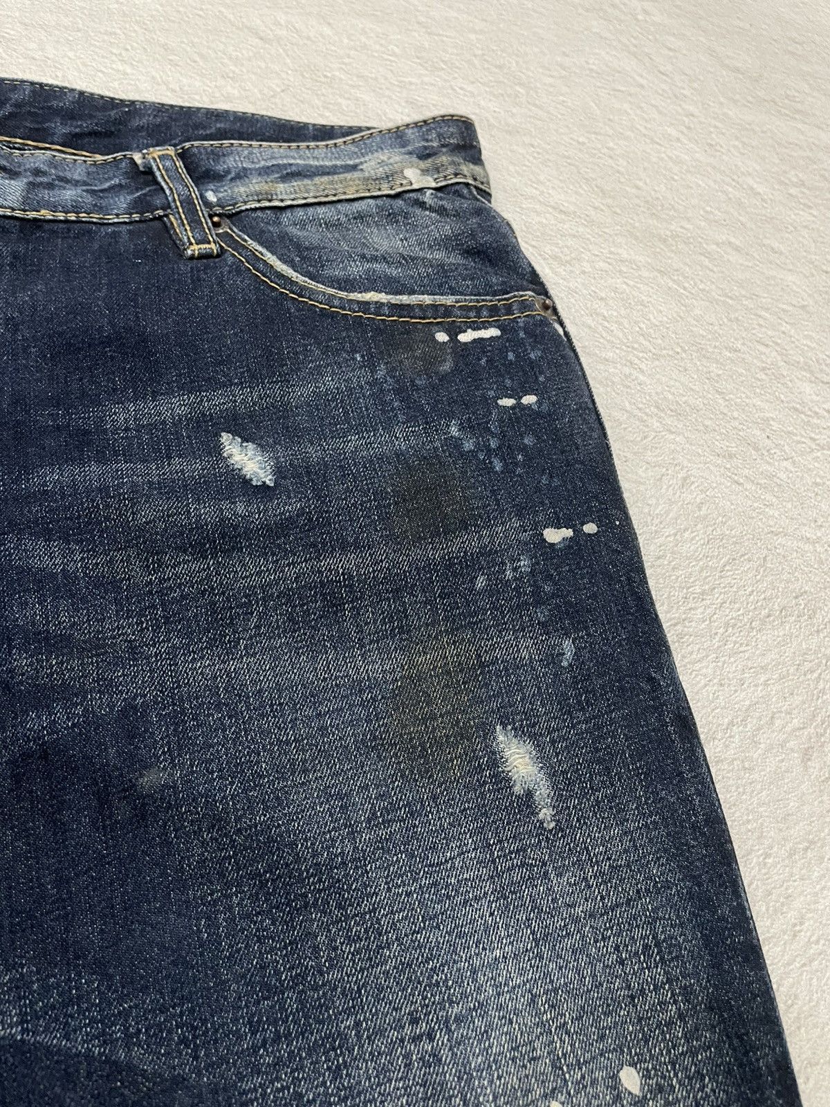 Japanese Brand Dsquared Heavy Distressed Denim Paint Splatter Dirty Washed Size US 37 - 12 Thumbnail