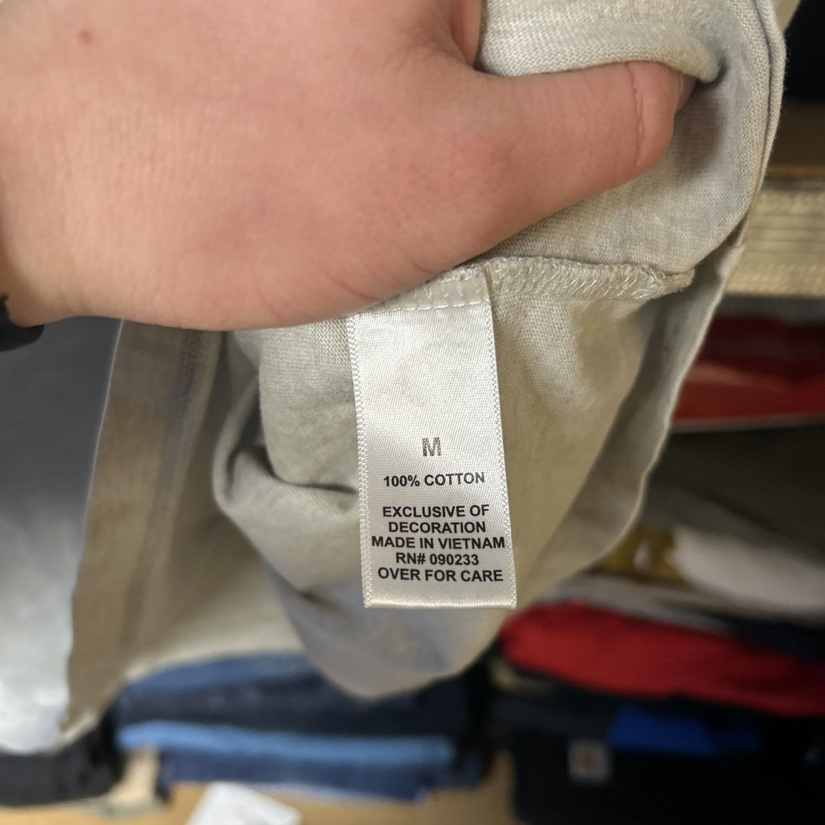 Essentials Luxury Essentials Fear Of God big logo streetwear tee Size US M / EU 48-50 / 2 - 8 Thumbnail