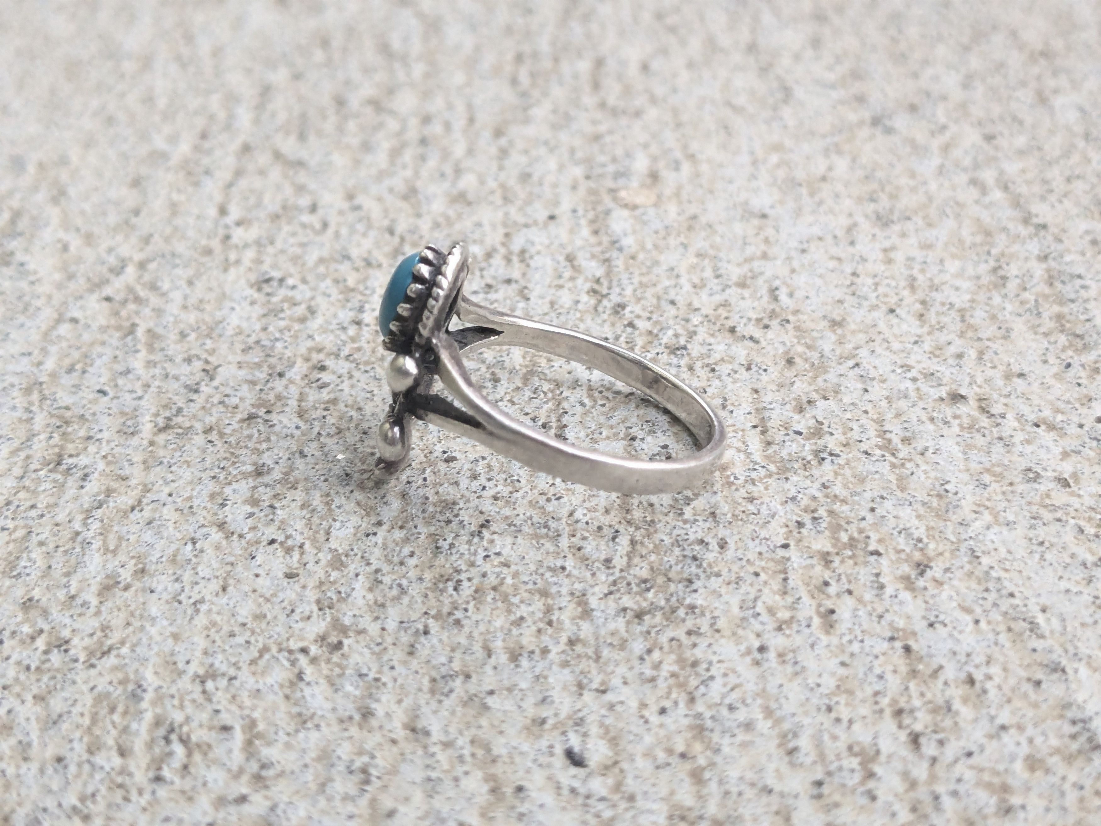 Jewelry × Sterling Silver Vintage Sterling Silver Ring Faux Turquoise 8.5 Navajo Leaf Size ONE SIZE - 2 Thumbnail
