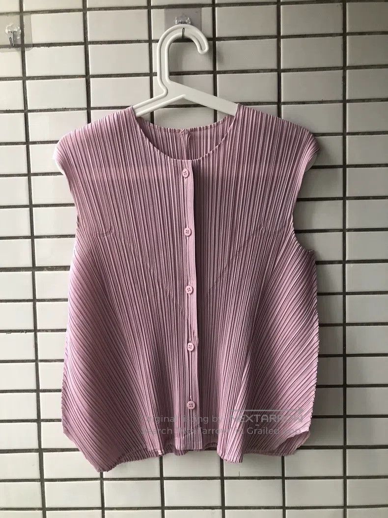 Issey Miyake Issey Miyake Pink Vest Size L / US 10 / IT 46 - 1 Thumbnail
