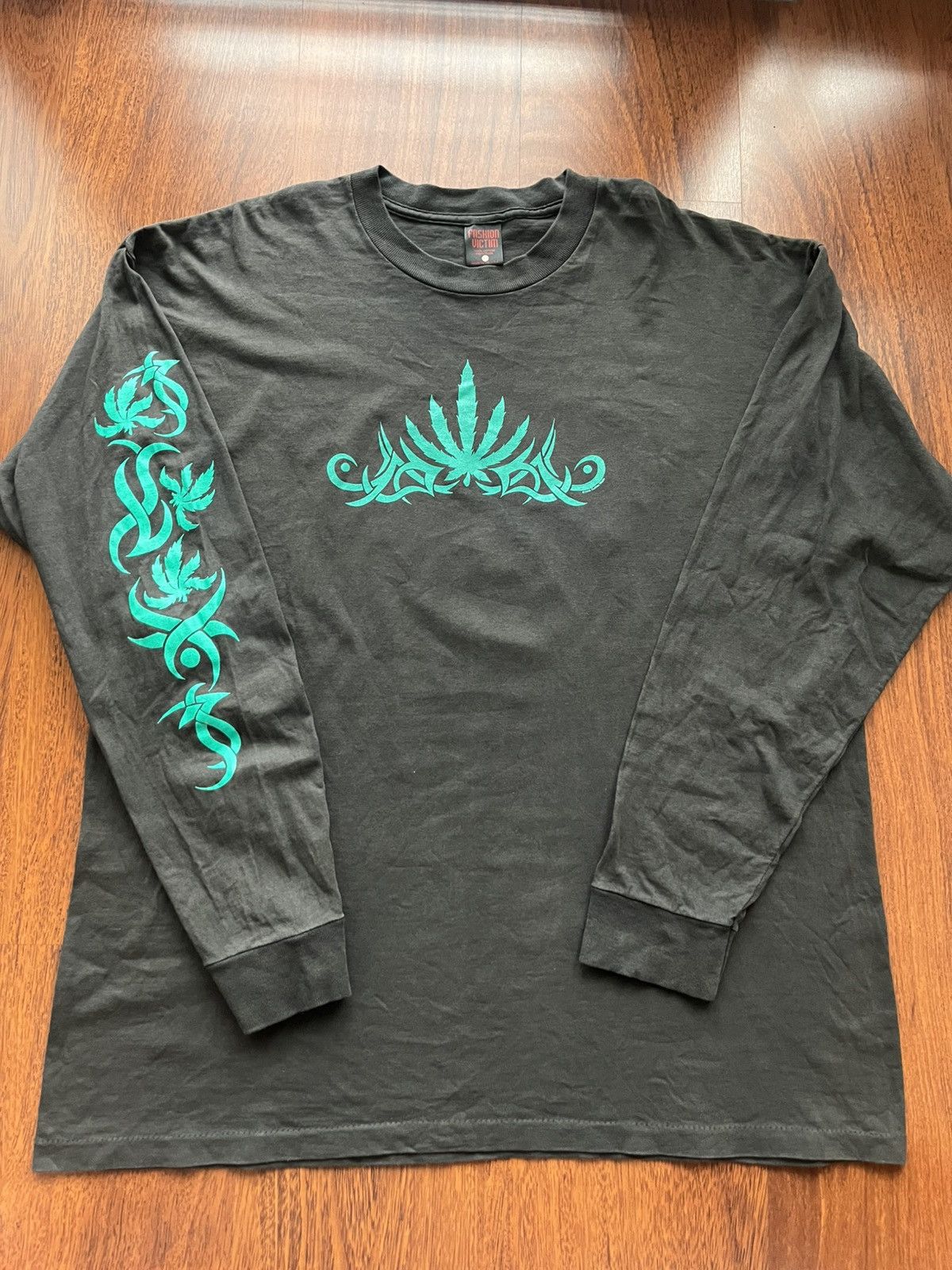 Other 90s Vintage Fashion Victim Rasta Tribe Marijuana Longsleeve Size US XL / EU 56 / 4 - 1 Thumbnail