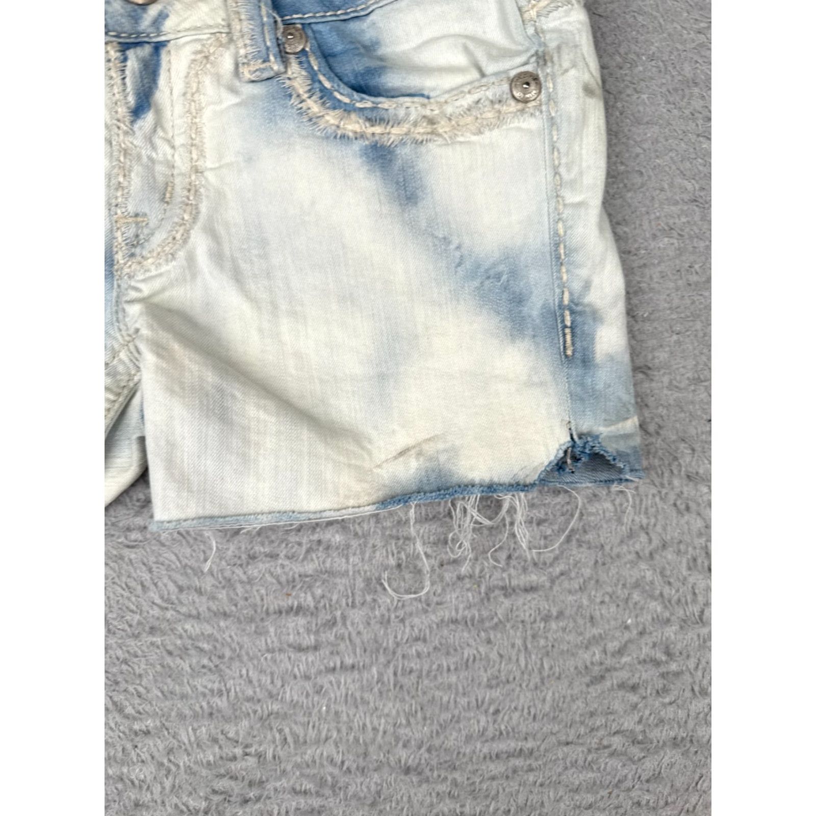 Miss Me Miss Me Bermuda Shorts Womens 27 Blue Denim Distressed Cutoff Contrast Embroidered Button 5-Pocket Design Size 27" / US 4 / IT 40 - 2 Thumbnail