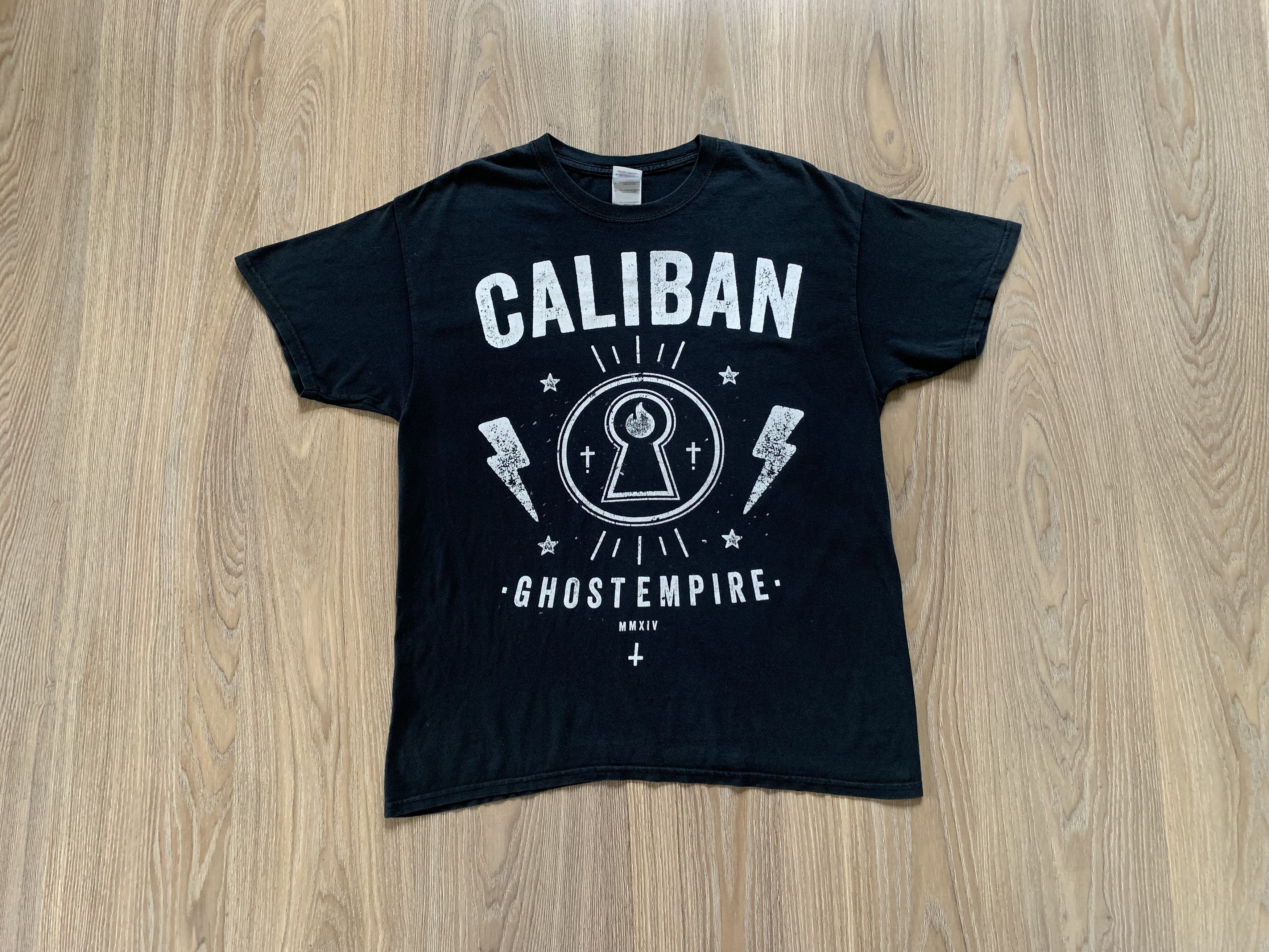 Band Tees × Gildan Vintage Caliban Ghost Empire 2014 T Shirt Size US L / EU 52-54 / 3 - 2 Thumbnail