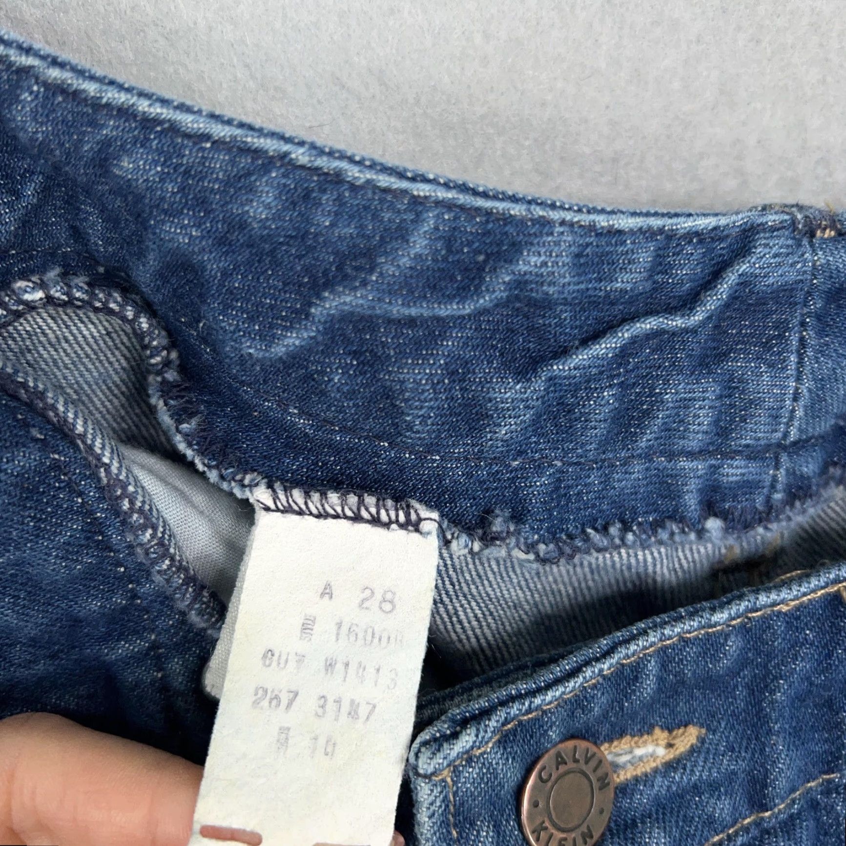 Calvin Klein VINTAGE Calvin Klein Jeans Womens 28 Tall High Rise Denim 80s Classic Casual Size 28" / US 6 / IT 42 - 4 Thumbnail