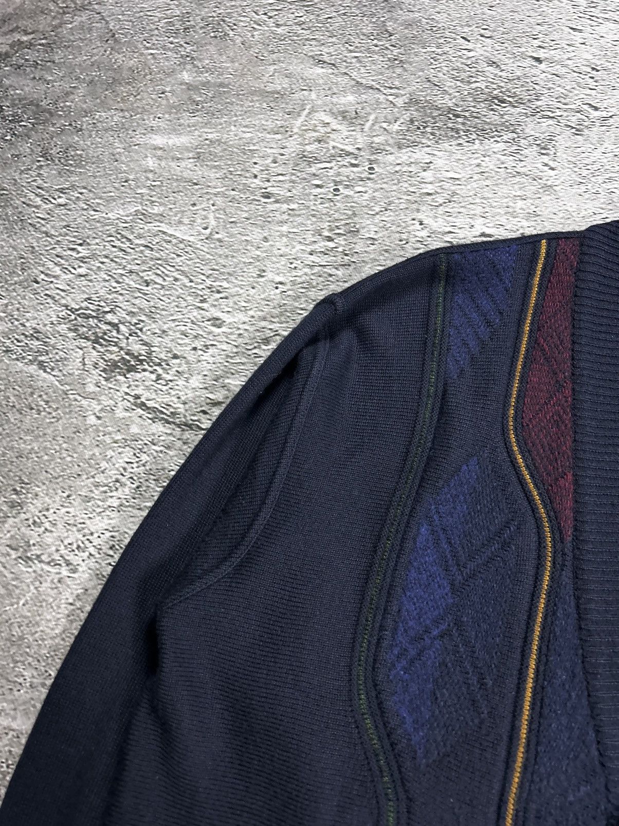 Vintage Gilberto vintage cardigan sweater Coogi style cable knit Size US L / EU 52-54 / 3 - 3 Thumbnail