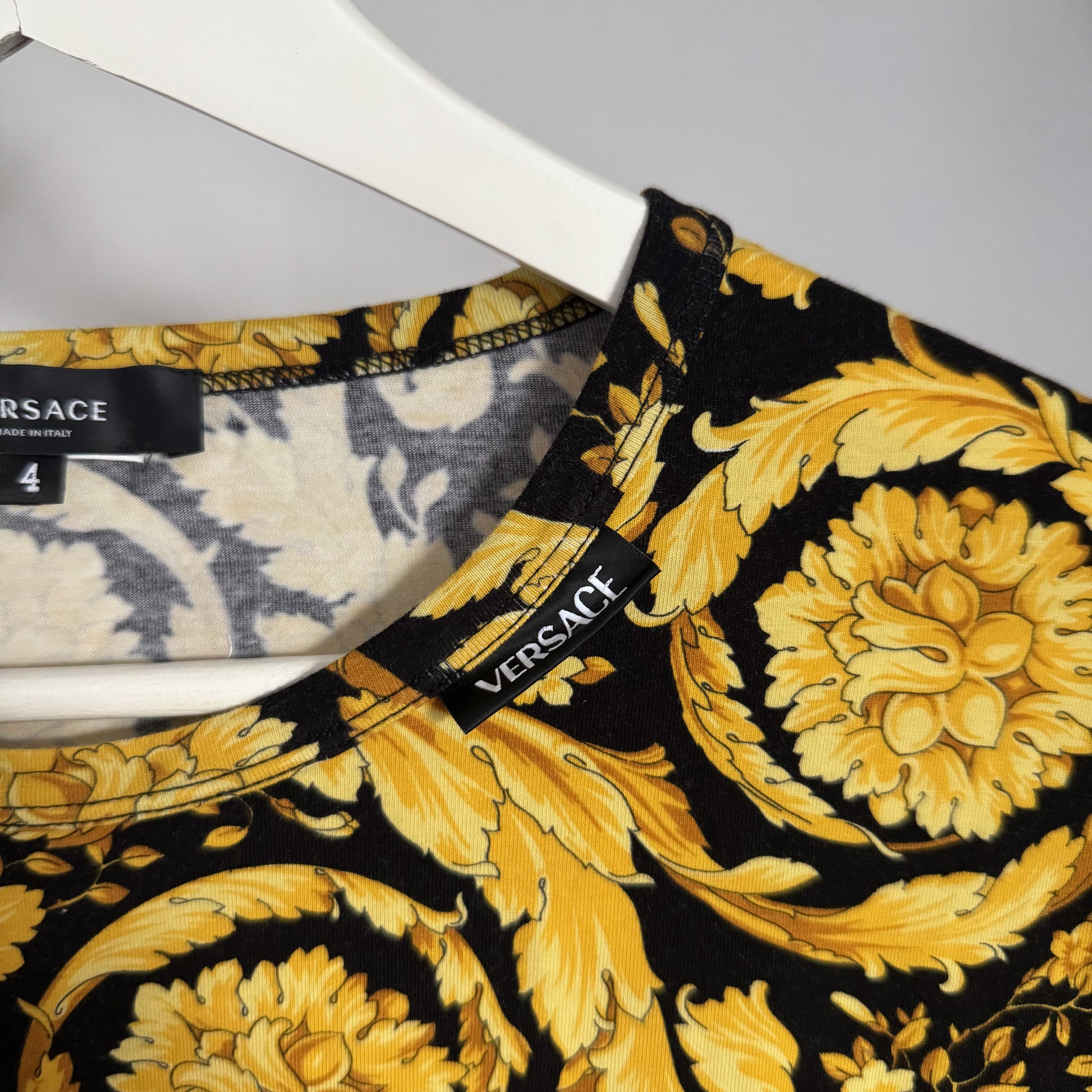 Versace Men's VERSACE Authentic T-shirt Cotton Top Size 4 / S Size US S / EU 44-46 / 1 - 5 Thumbnail