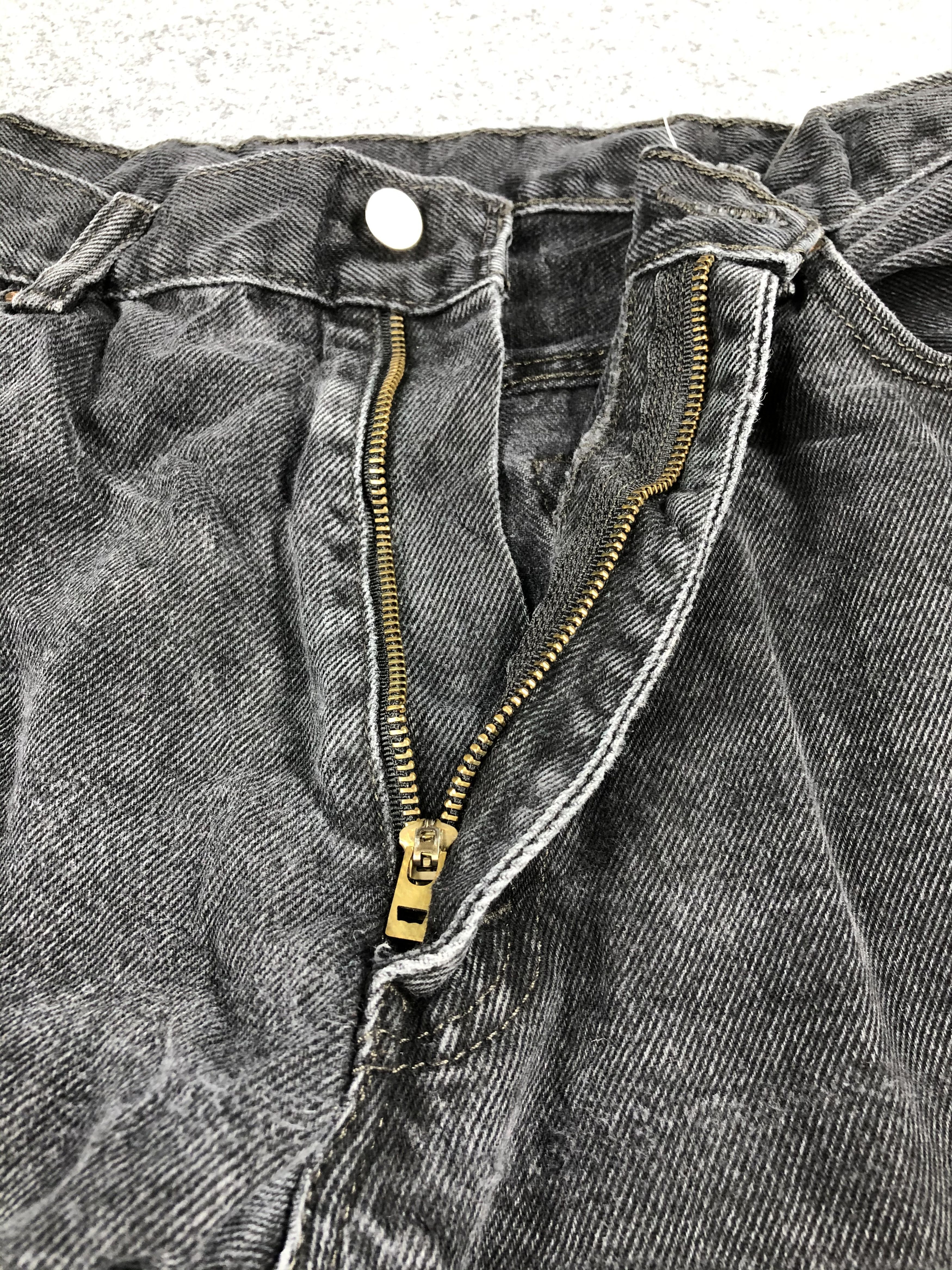 Levi's × Vintage Vintage Levis Jeans Lot 550-JM692 Size US 36 / EU 52 - 6 Thumbnail