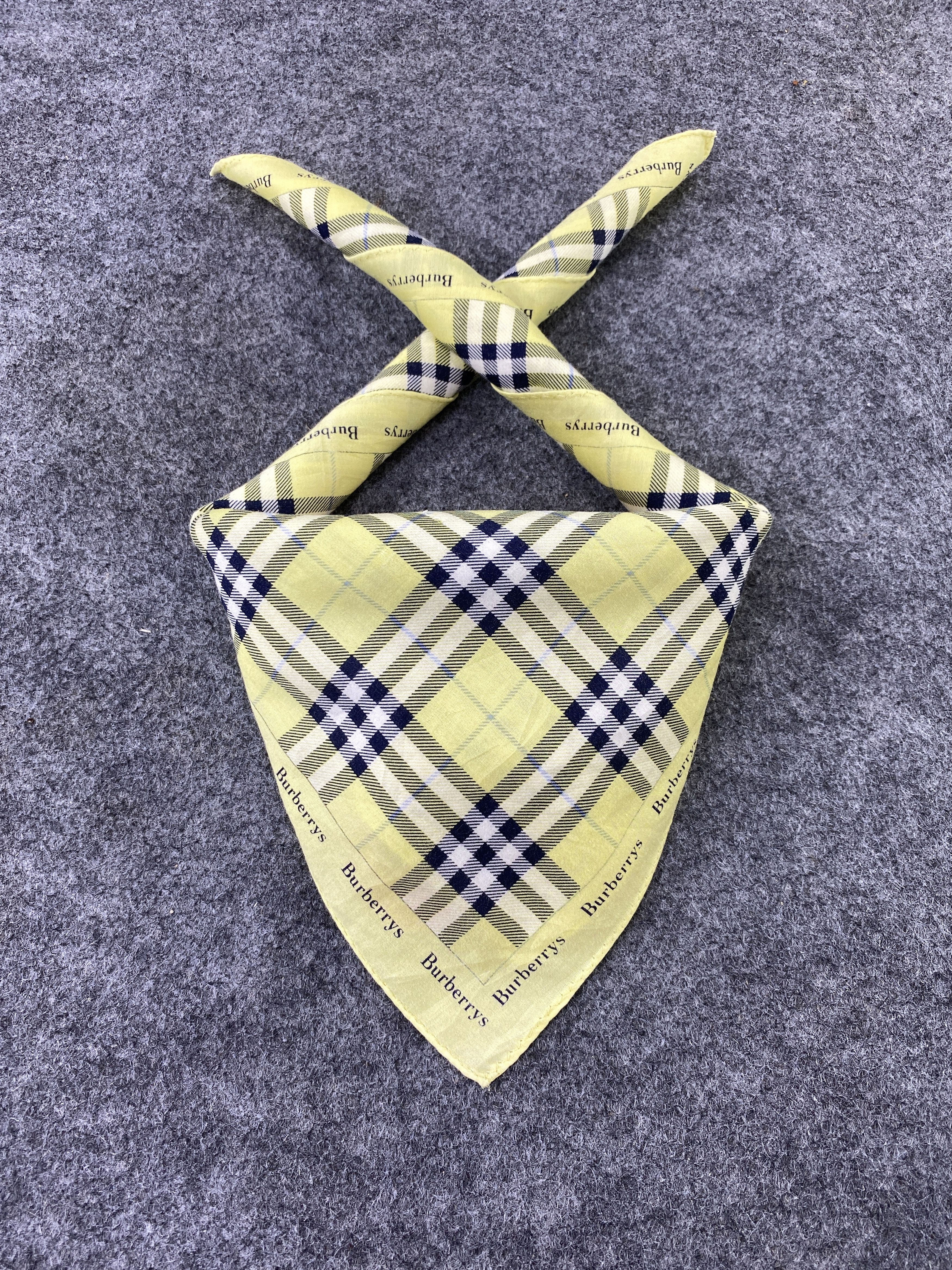 Burberry Burberry Handkerchief / Bandana / Neckerchief-B461 Size ONE SIZE - 2 Thumbnail