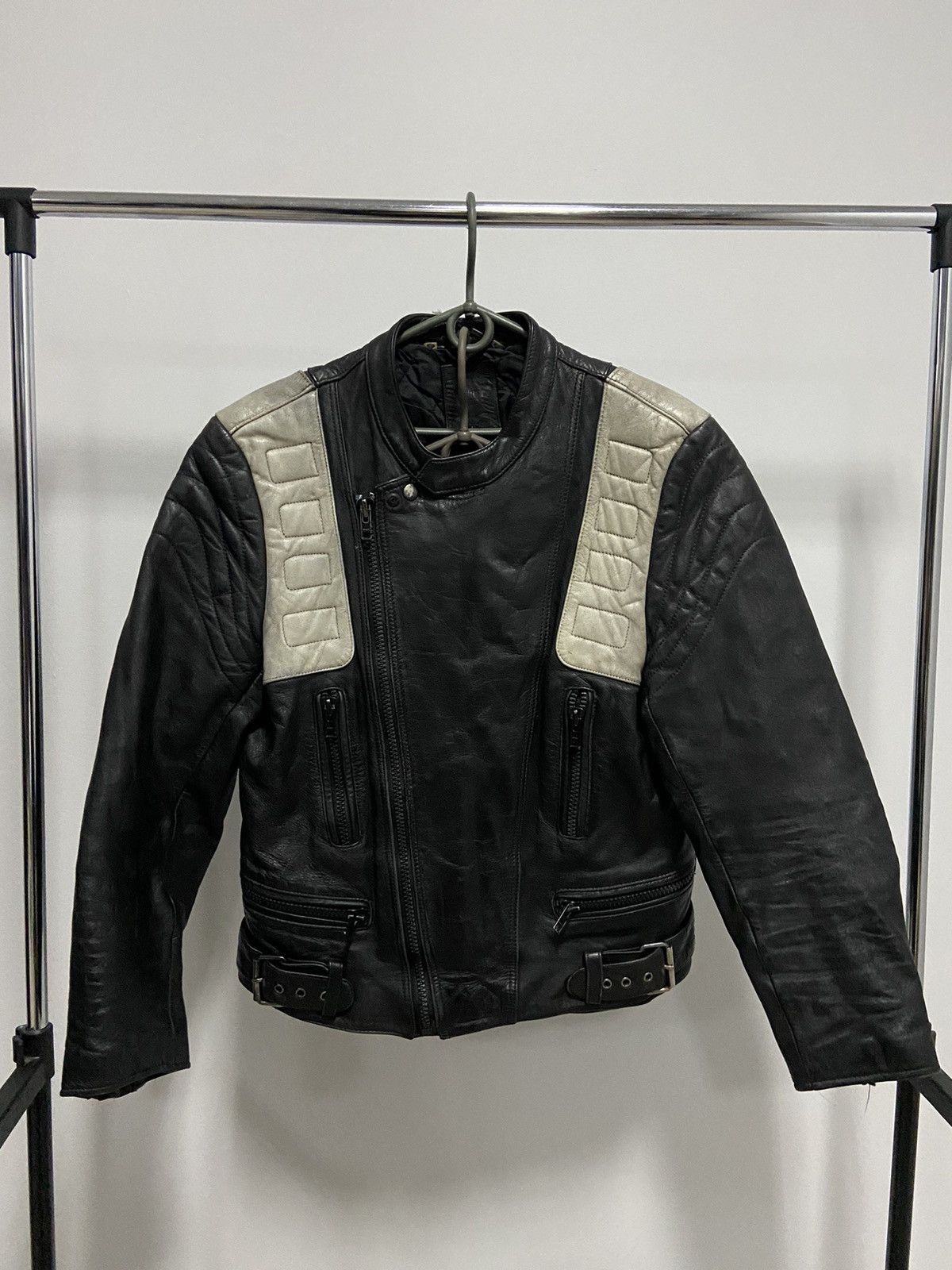 Vintage Racing moto leather jacket vintage zip biker motorcycle Size US M / EU 48-50 / 2 - 1 Thumbnail
