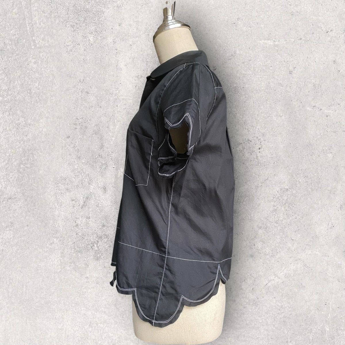 Comme des Garcons Black CDG Curve Hem Shirt Size XS / US 0-2 / IT 36-38 - 3 Thumbnail