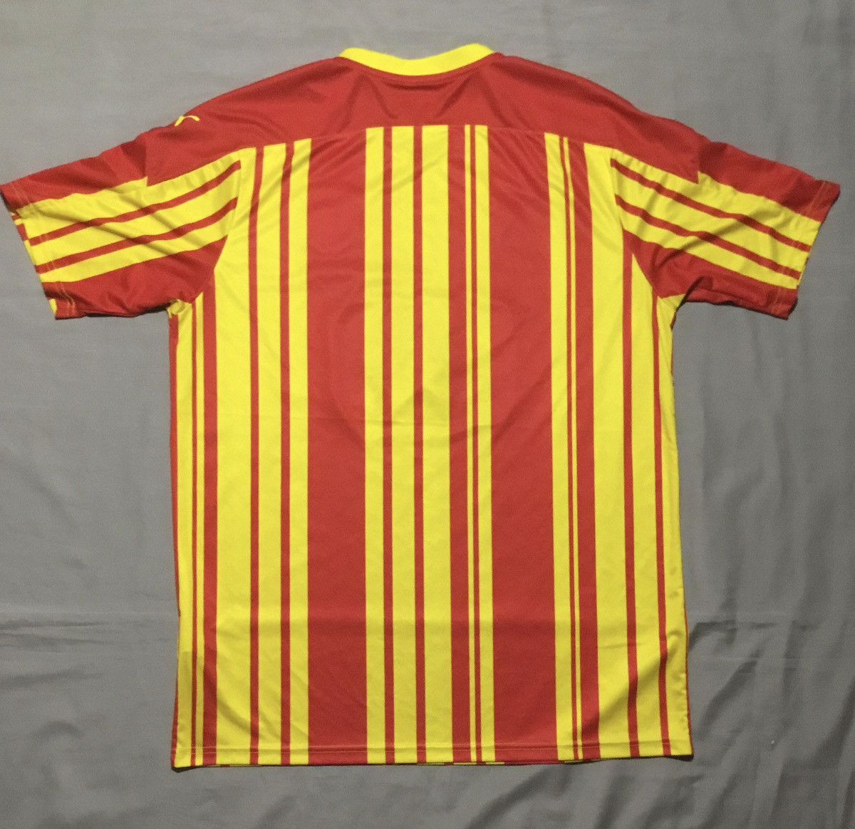 Puma West Bromwich Albion 2020-2021 Third Soccer Jersey Football Size US XL / EU 56 / 4 - 2 Thumbnail