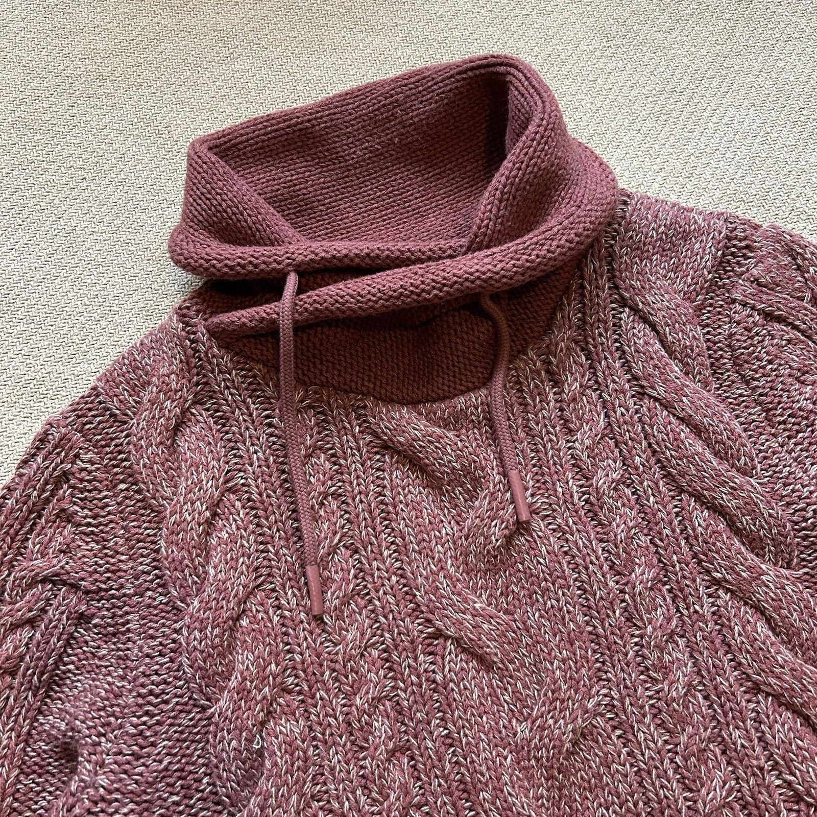 L.L. Bean Funnelneck Cable Knit Fisherman Kangaroo Pocket Sweater Size M / US 6-8 / IT 42-44 - 2 Thumbnail