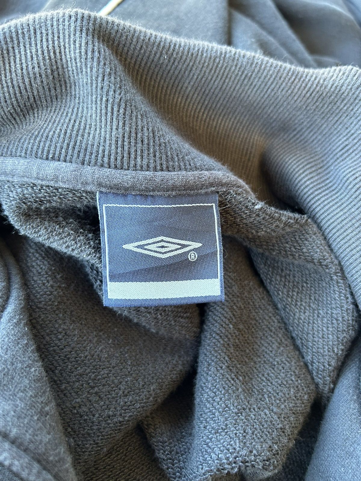 Chelsea Soccer × Umbro × Vintage Chelsea FC 100 Years Centenary Sunfaded Sweatshirt Size US S / EU 44-46 / 1 - 9 Thumbnail