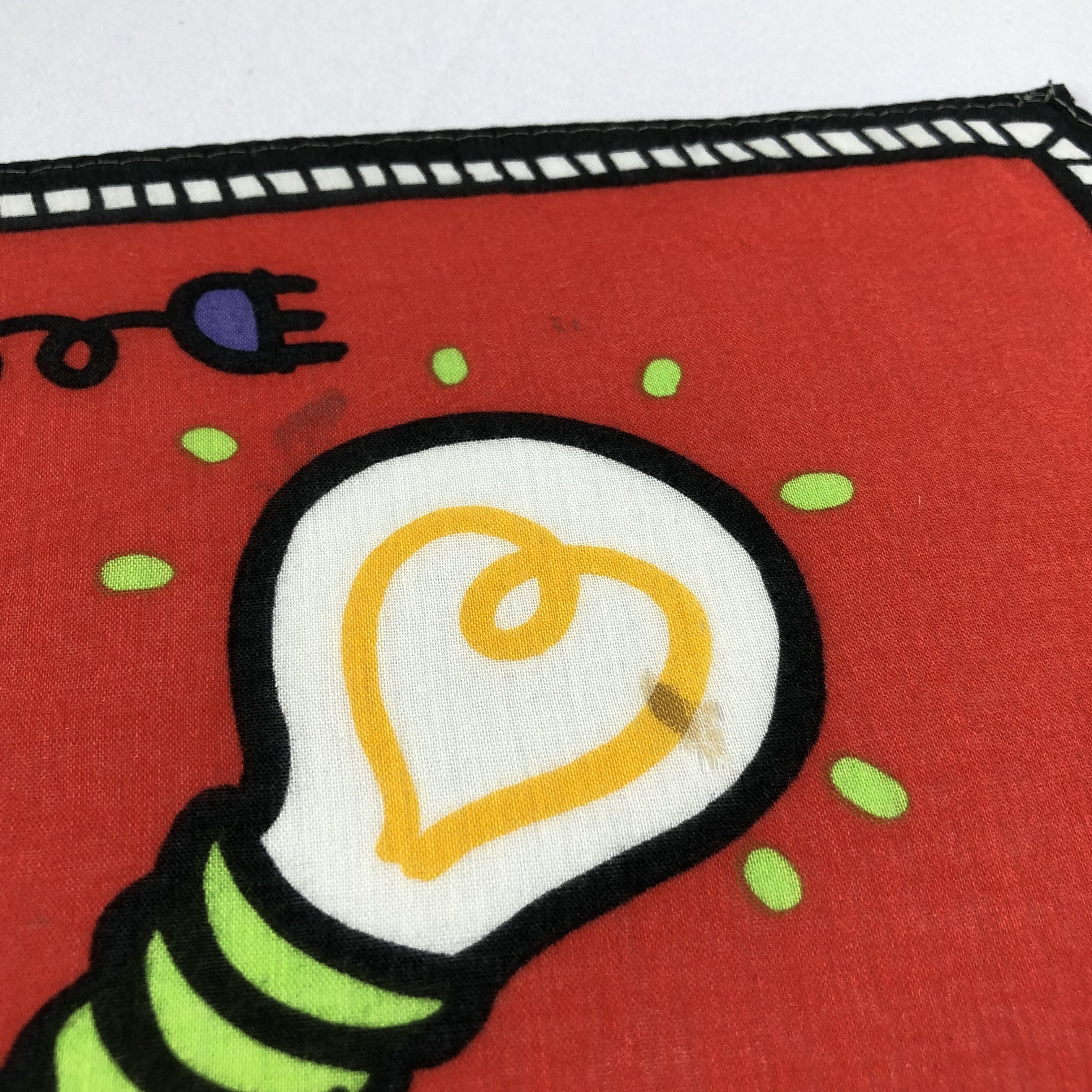 Moschino Moschino Light Bulbs Handkerchief Neckerchief Bandana H1907 Size ONE SIZE - 7 Thumbnail