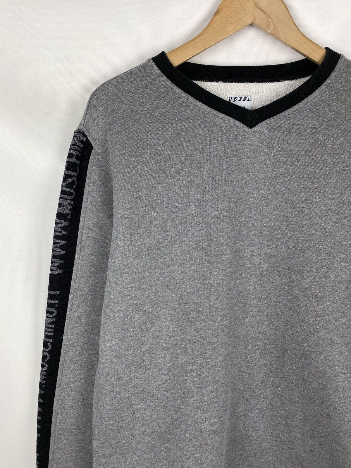 Moschino Moschino Jeans vintage men’s sweatshirt pullover size L Size US L / EU 52-54 / 3 - 4 Thumbnail
