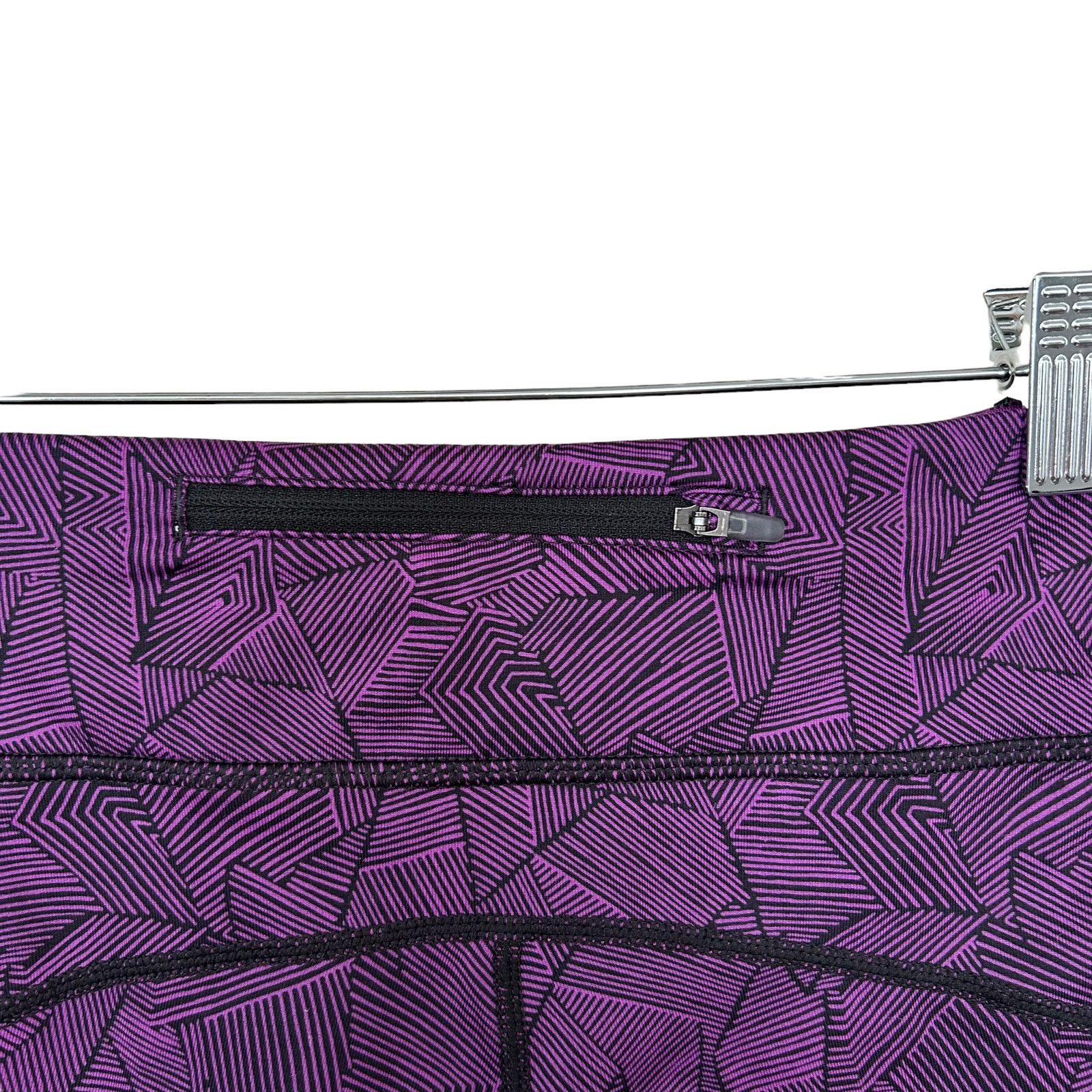 Nike Nike Dri Fit Purple Black Cropped Leggings Sz S Size 27" / US 4 / IT 40 - 5 Thumbnail