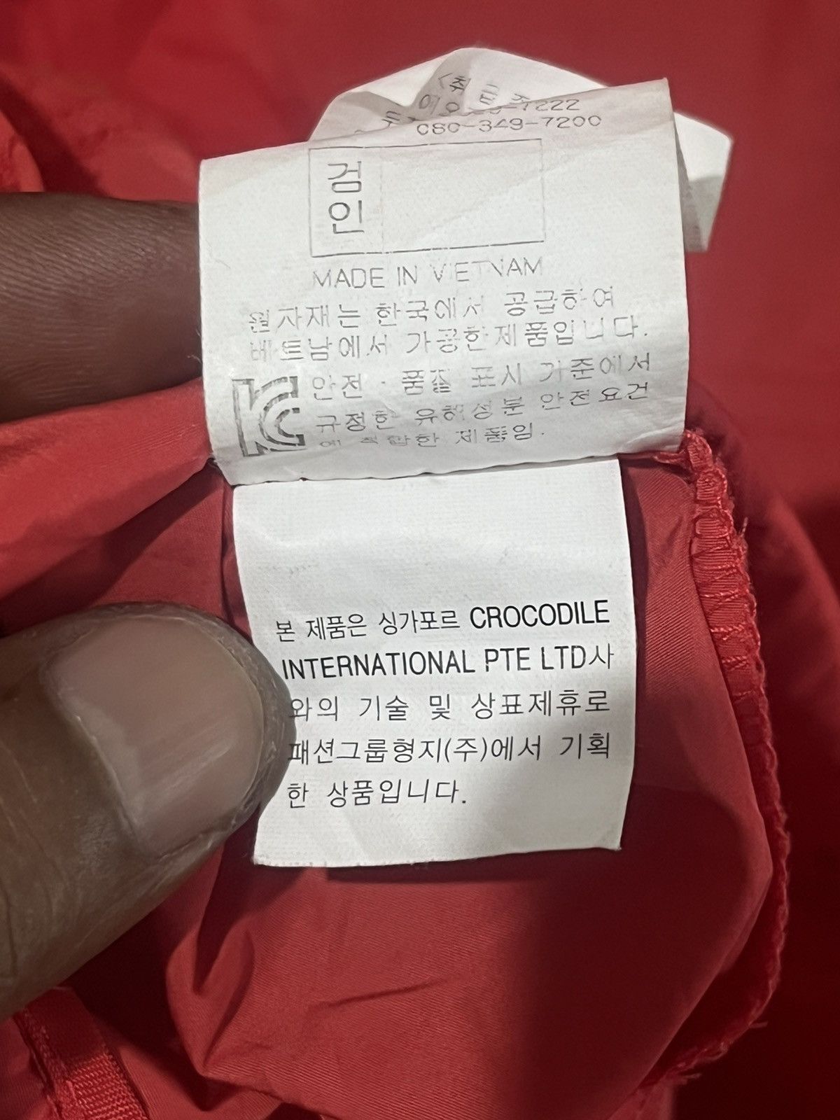 Japanese Brand Vintage Crocodile red utility vest 🔥 Size US L / EU 52-54 / 3 - 8 Thumbnail
