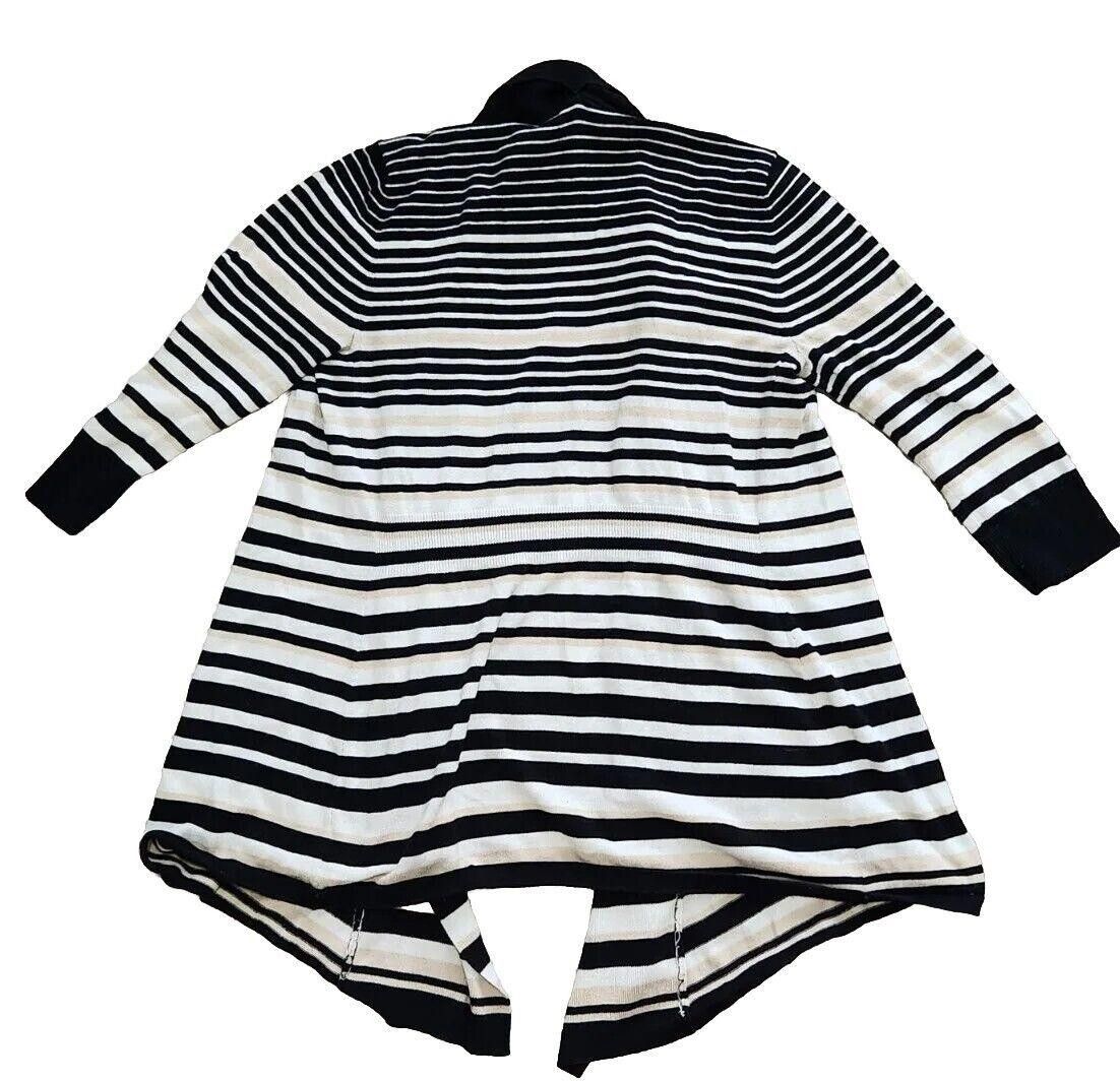Designer White House Black Market Sweater Small Striped Blsck White Size S / US 4 / IT 40 - 2 Thumbnail