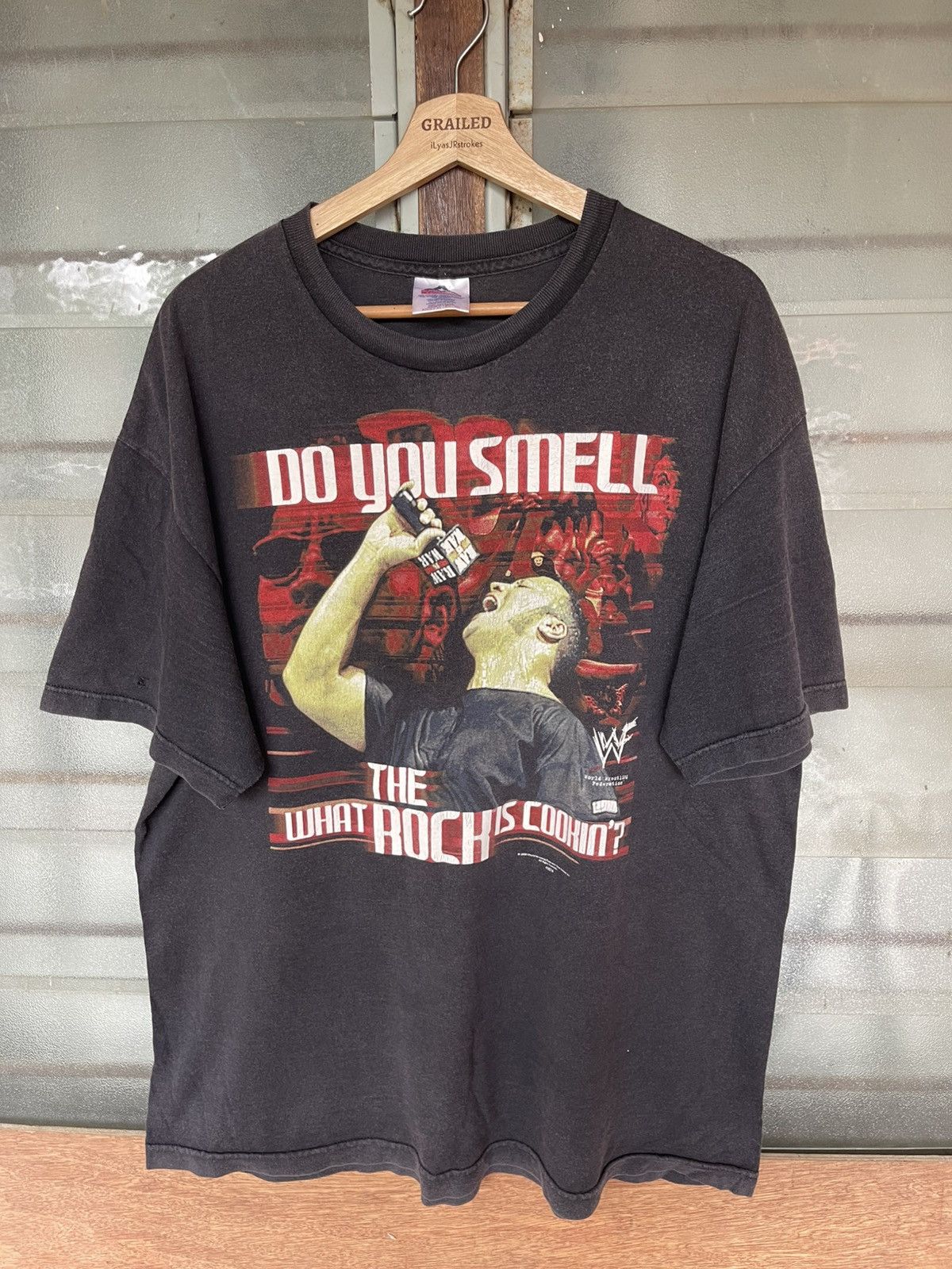 WWF Vintage 00's WWF The Rock "What The Rock Is Cookin' Tee Size US XL / EU 56 / 4 - 2 Thumbnail