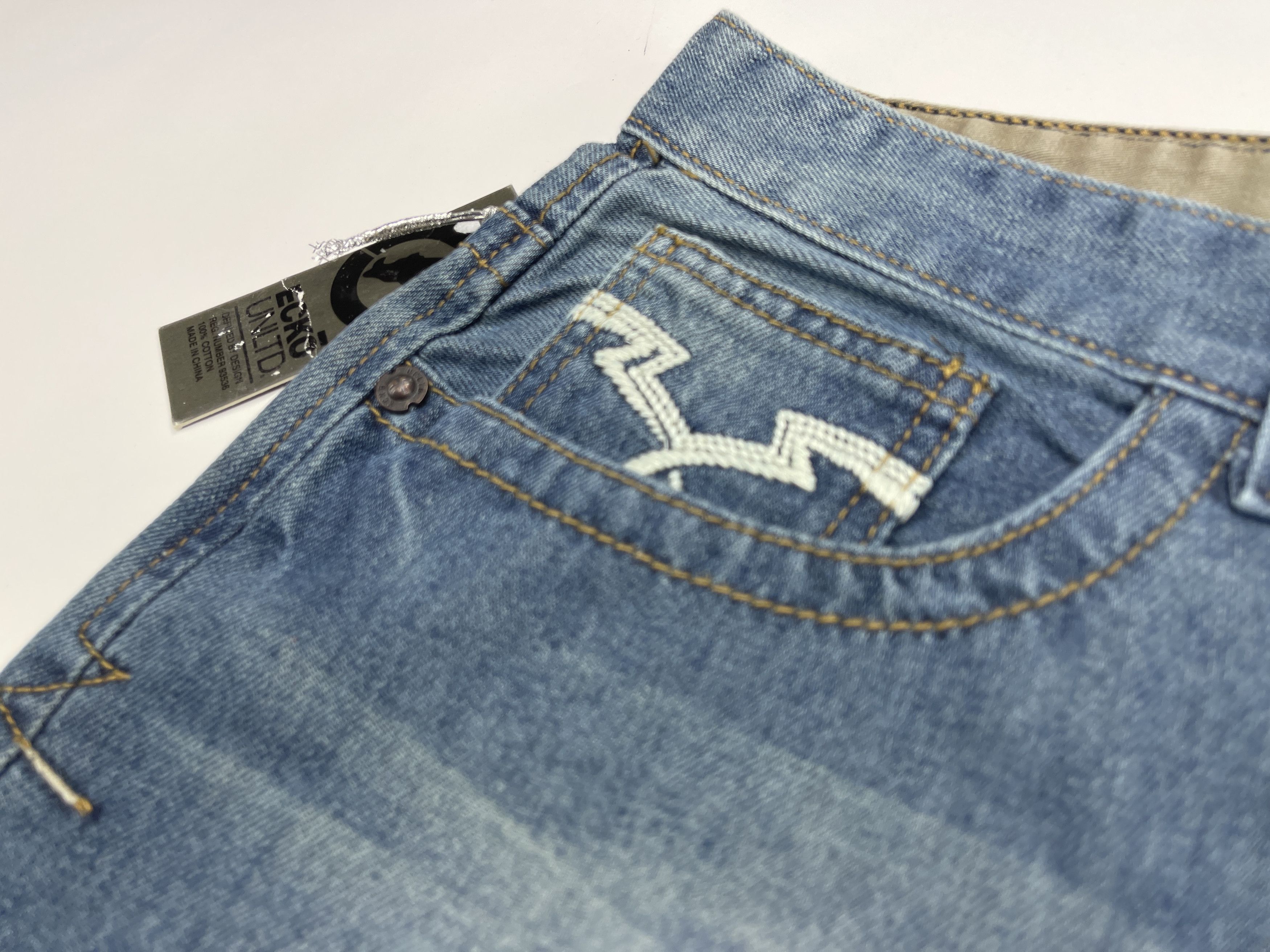 Ecko Unltd. Ecko Unltd shorts, vintage hip hop baggy jeans, 90s size 30 Size US 30 / EU 46 - 10 Thumbnail