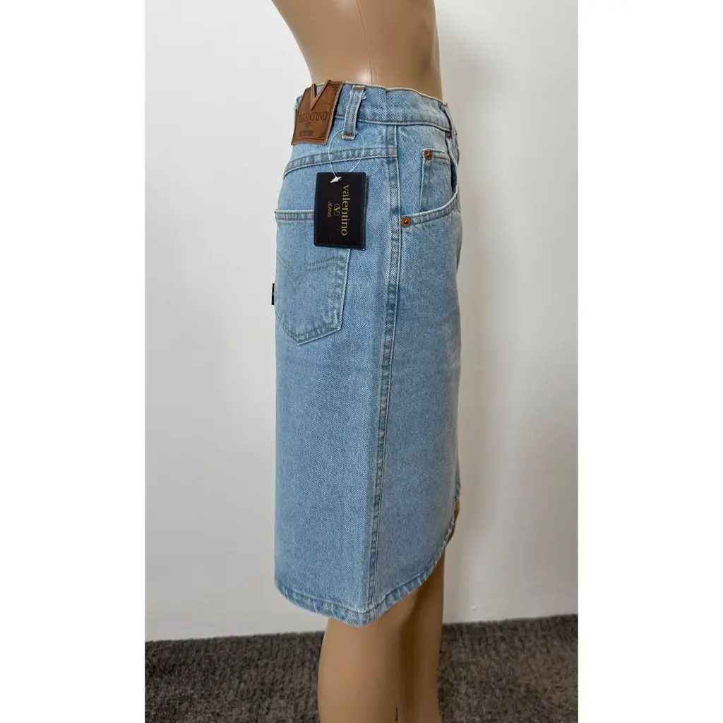 Valentino Skirt, Valentino Garavani Size 28" / US 6 / IT 42 - 3 Thumbnail