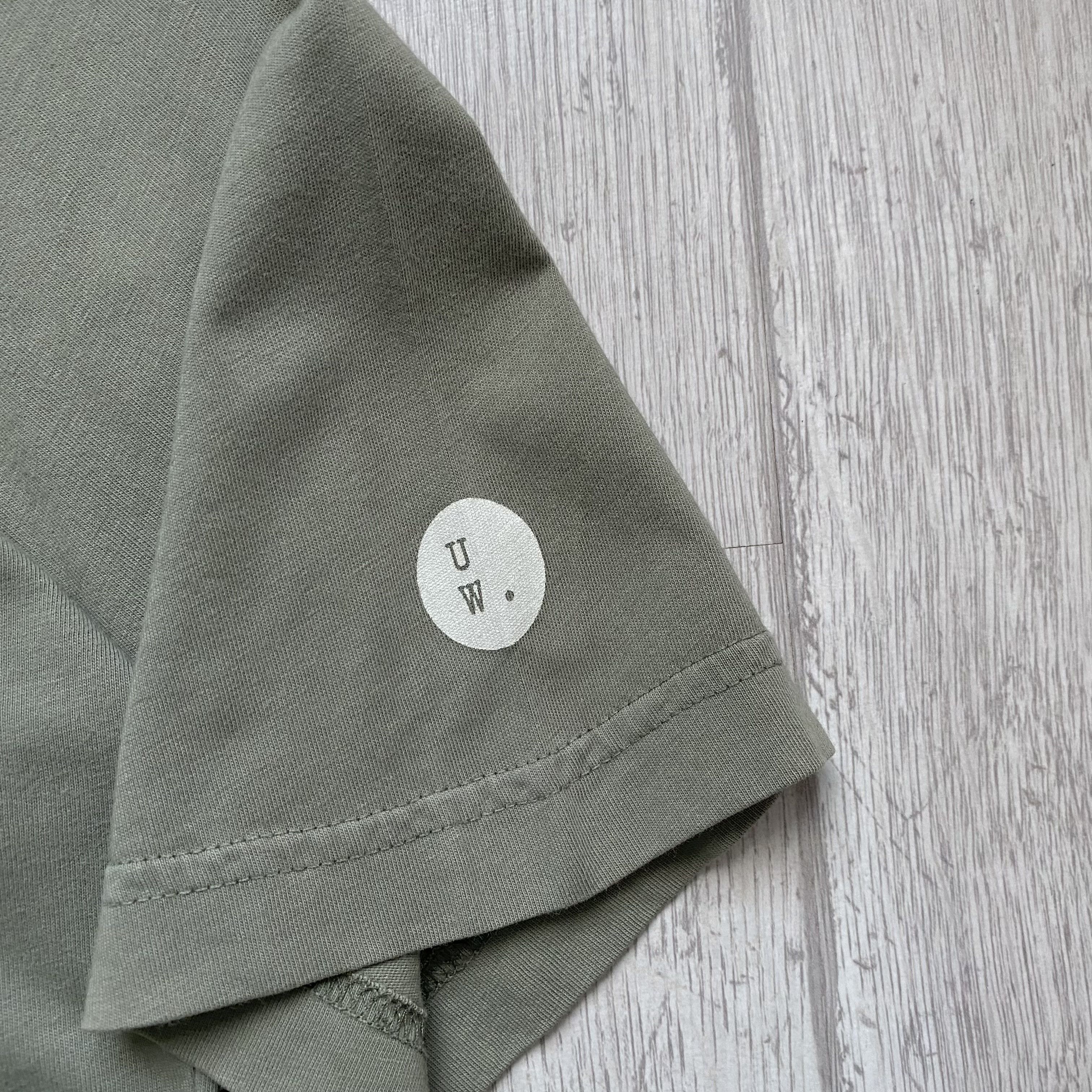 Universal Works 🔨 Universal works tee printed pocket khaki Size US XL / EU 56 / 4 - 5 Thumbnail