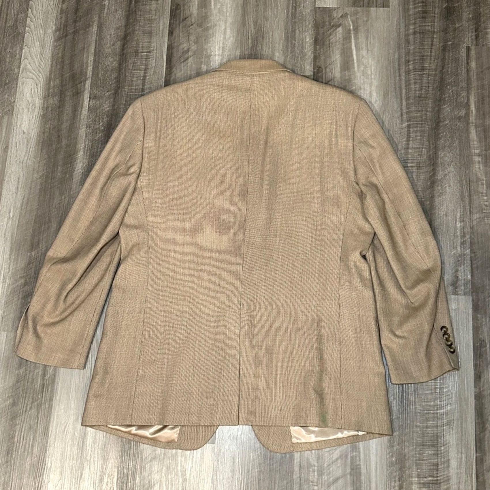 Jos. A. Bank Jos. A. Bank Tan Textured Wool Blazer Sport Jacket 46R Mens Blazer Wool 100% Tan 46R 2 Piece Jacket Size 46R - 2 Thumbnail