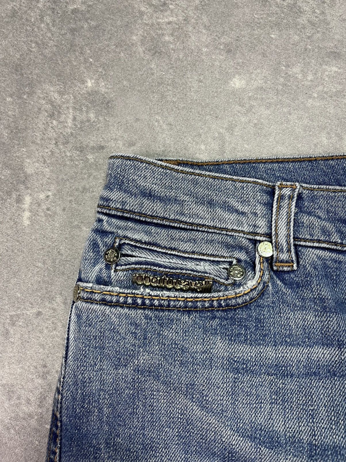Roberto Cavalli Roberto Cavalli Rattlesnake Y2K Denim Jeans 38 M Size 28" / US 6 / IT 42 - 6 Thumbnail