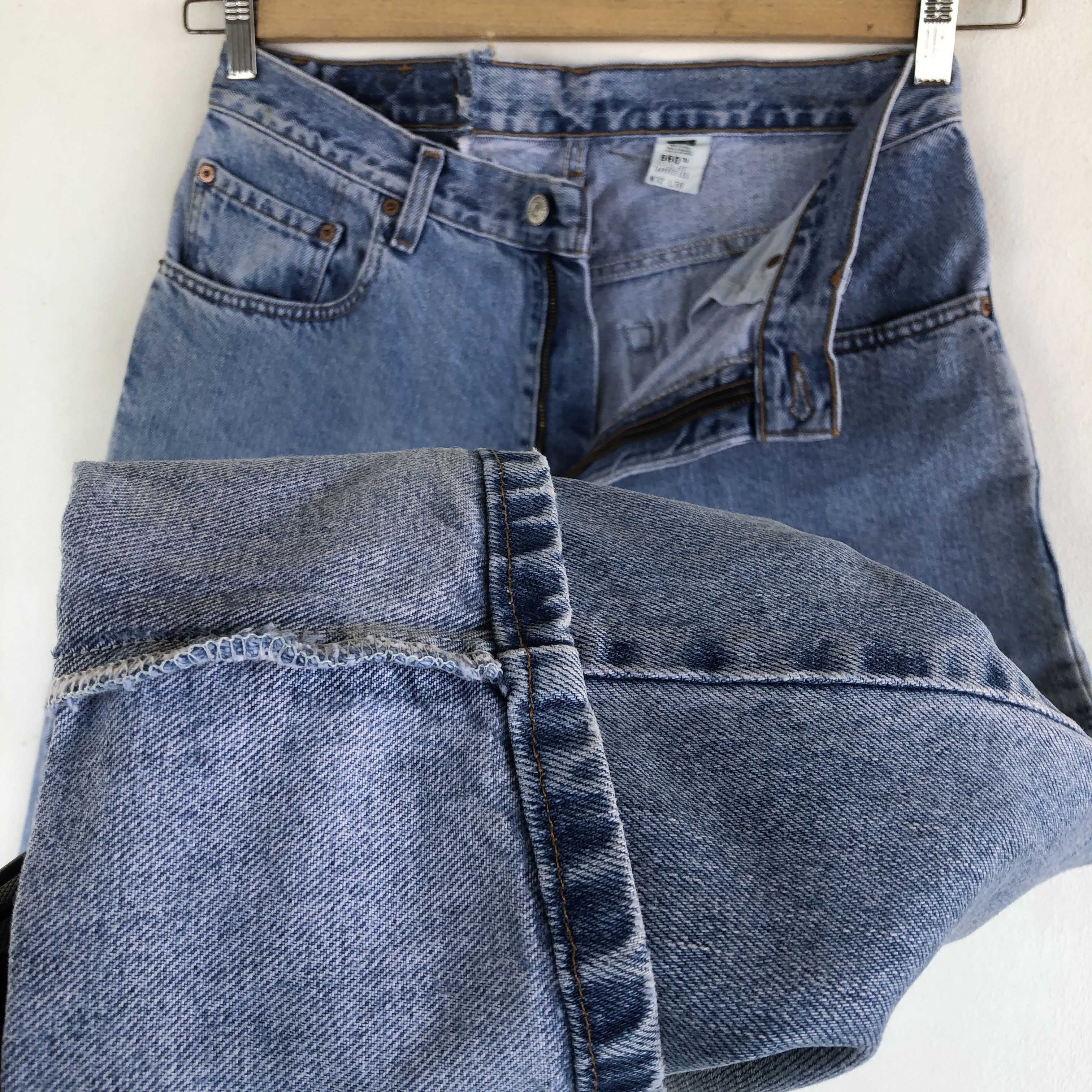 Levi's Vintage Levis 560 Baggy Jeans Levi's Light Wash Faded Denim Size US 30 / EU 46 - 8 Thumbnail