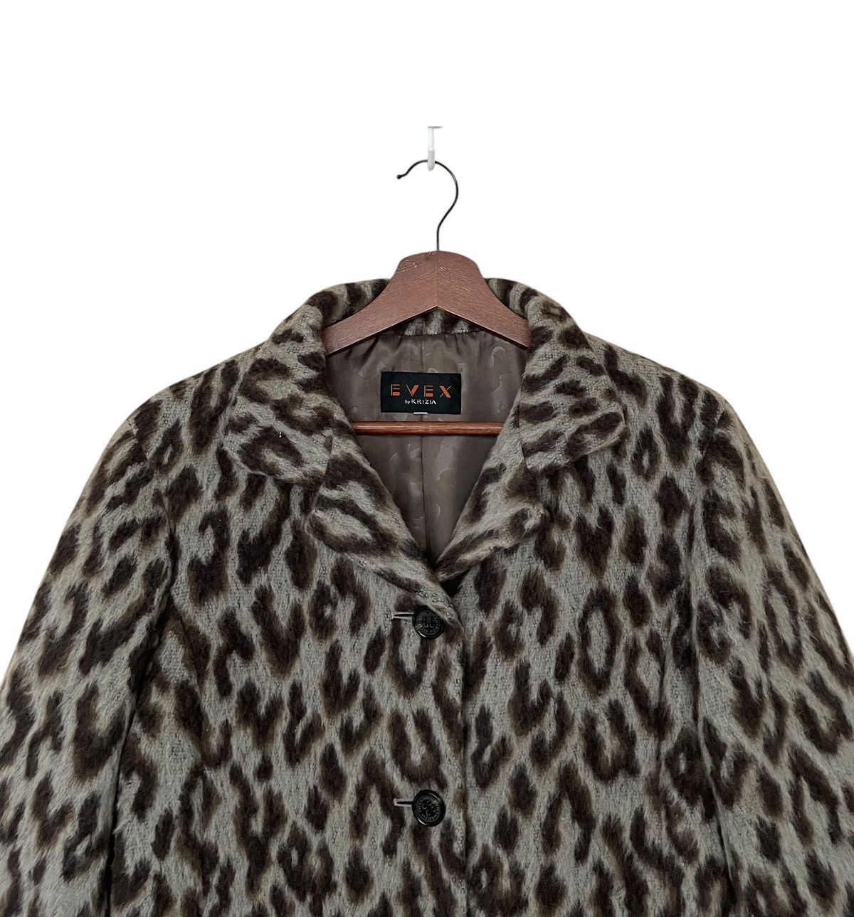 Vintage Vintage Brand Evex by Krizia Panther Shakie Wool Coat 1990s Size S / US 4 / IT 40 - 7 Thumbnail