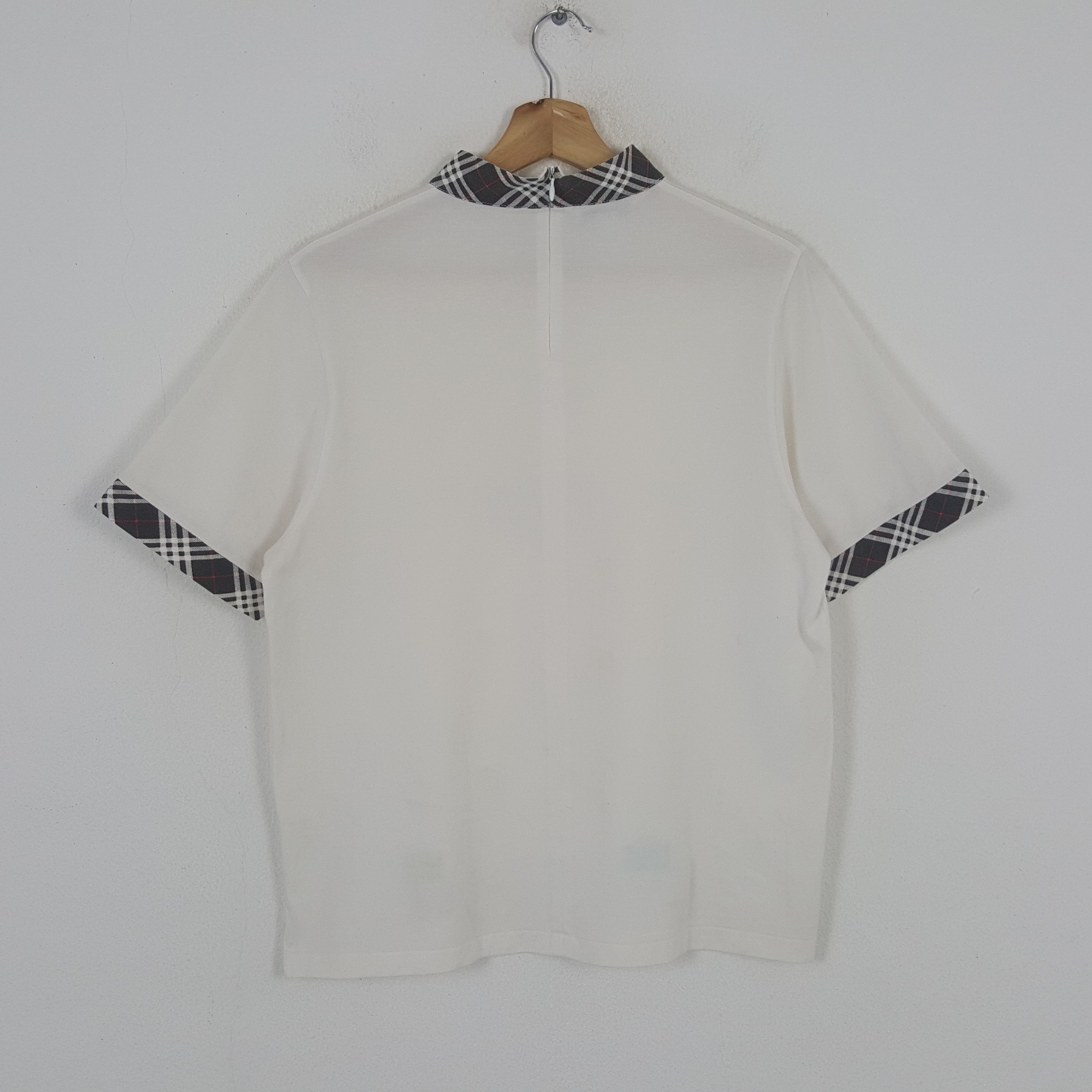Burberry × Vintage Vintage BURBERRYS Fashion Brand T-shirt C285N4 Size US M / EU 48-50 / 2 - 8 Thumbnail