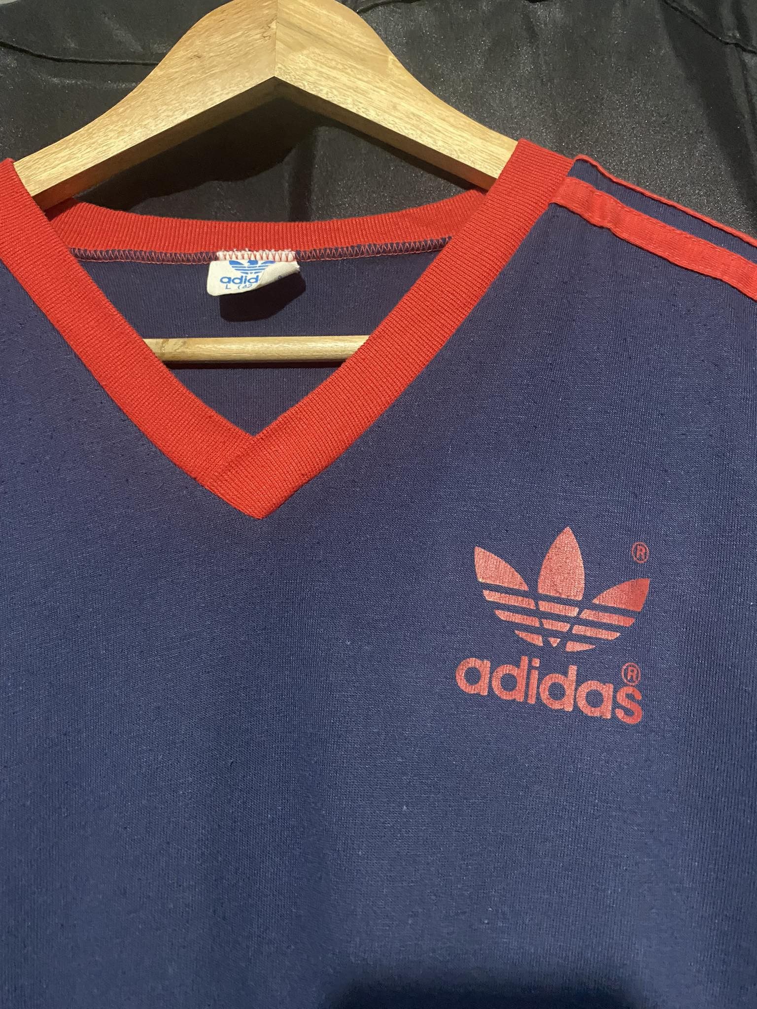 Adidas Vintage 70s/80s adidas made in USA single stitch logo v neck Size US L / EU 52-54 / 3 - 6 Thumbnail