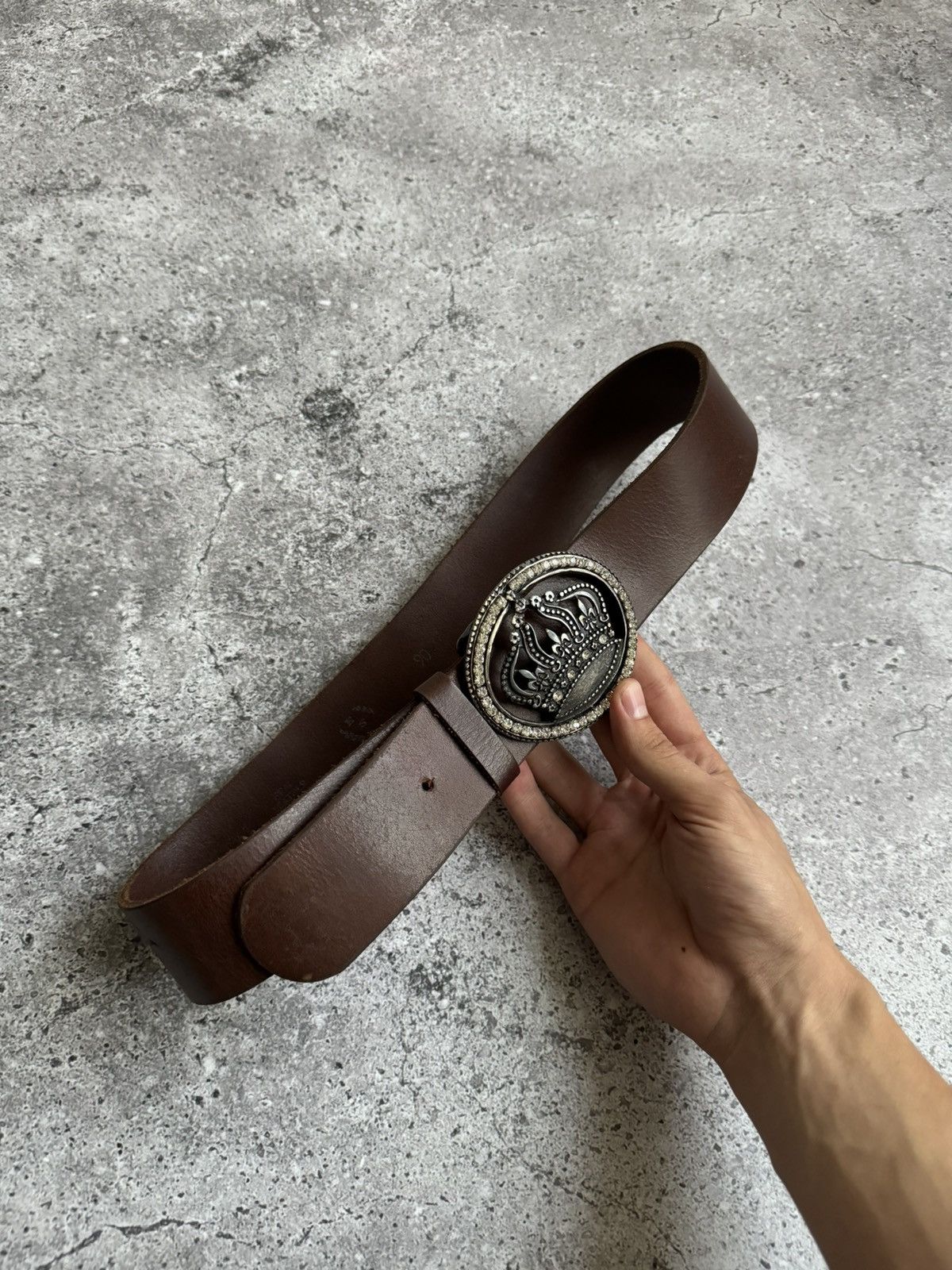 Vintage Vintage Y2K Crown leather avant garde belt Size ONE SIZE - 8 Thumbnail