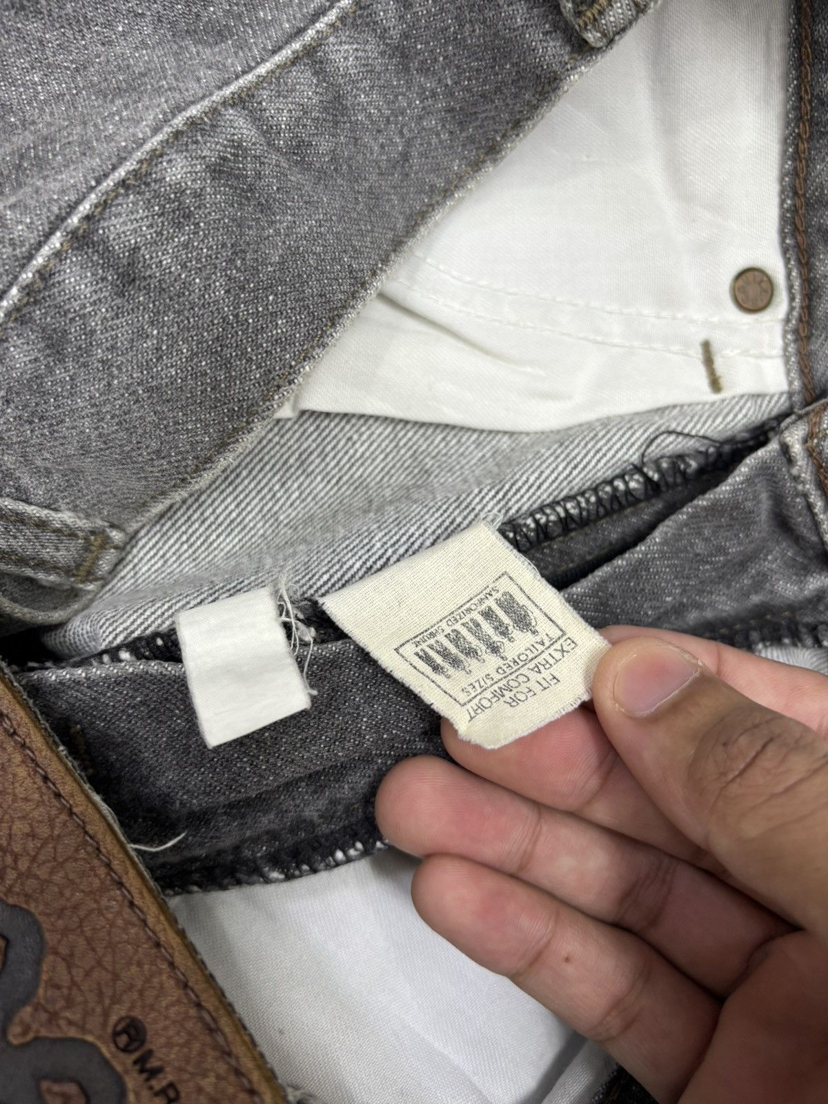 Lee × Number (N)ine LEE RIDERS FADED BLACK SAND WASH JEANS Size US 28 / EU 44 - 13 Thumbnail