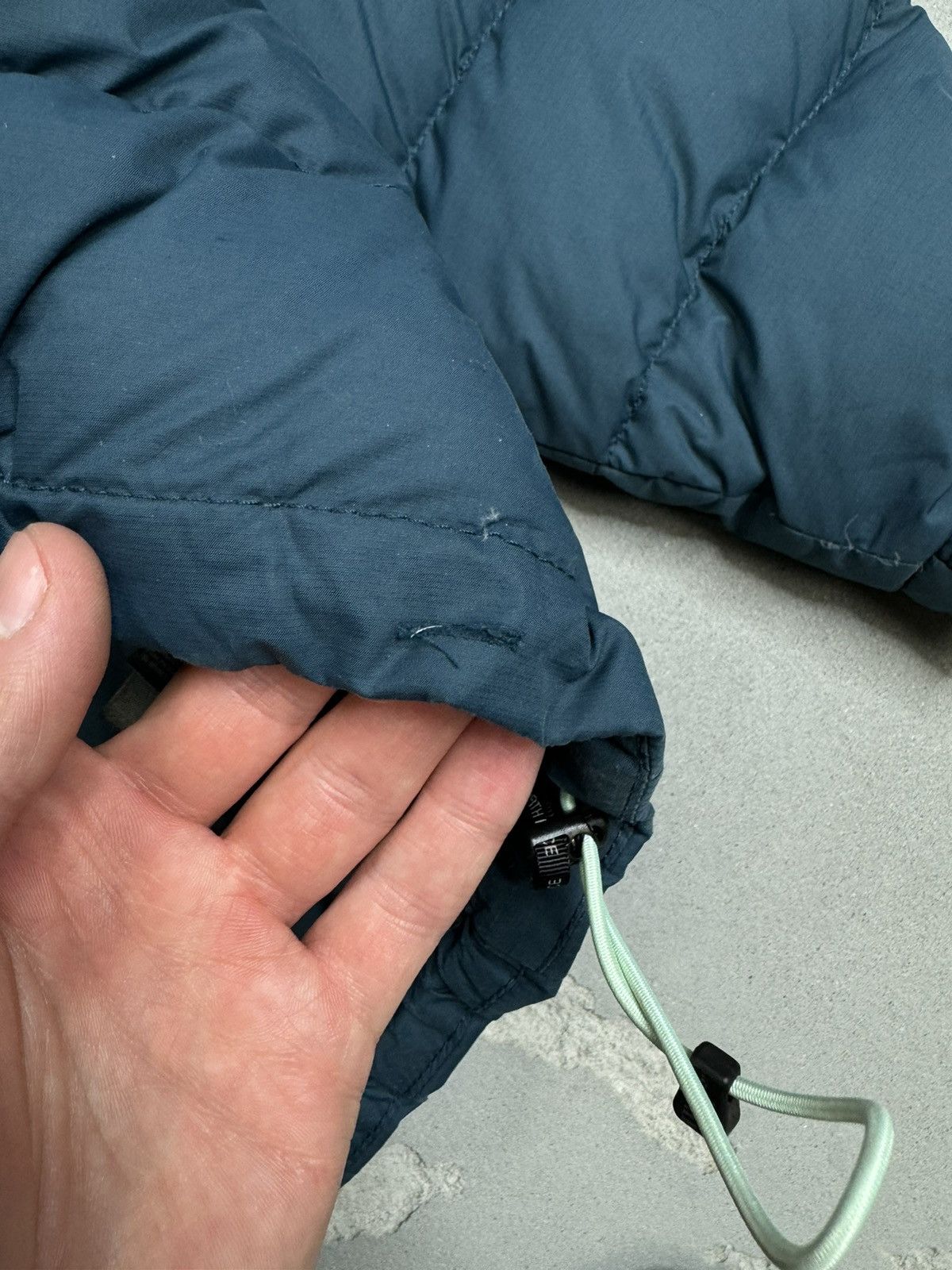 The North Face The North Face Nuptse 700 Puffer Down Jacket Vintage Size M / US 6-8 / IT 42-44 - 7 Thumbnail