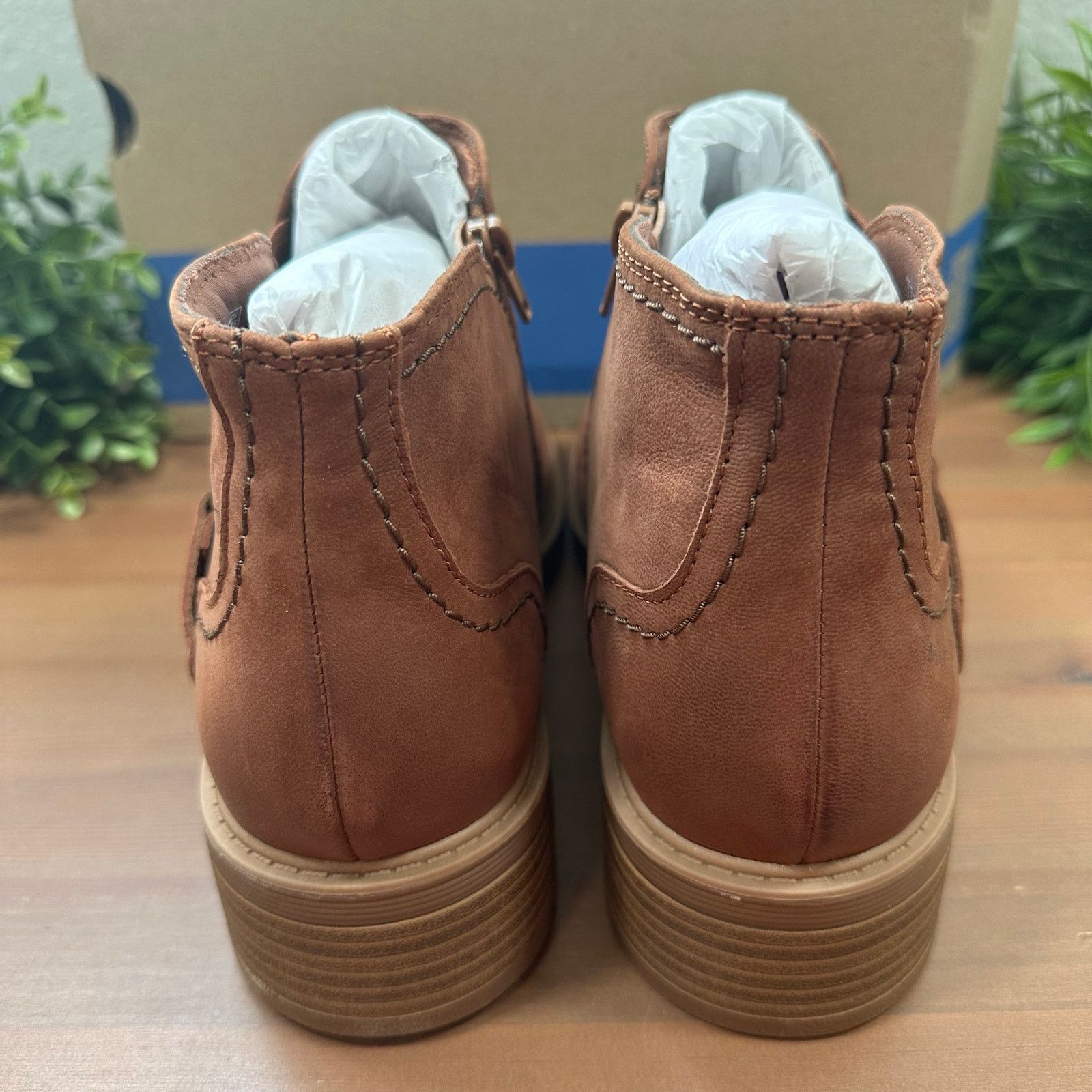 Clarks Clarks Collection Hearth Clara Leather Ankle Boots Tan Size US 8 / IT 38 - 5 Thumbnail