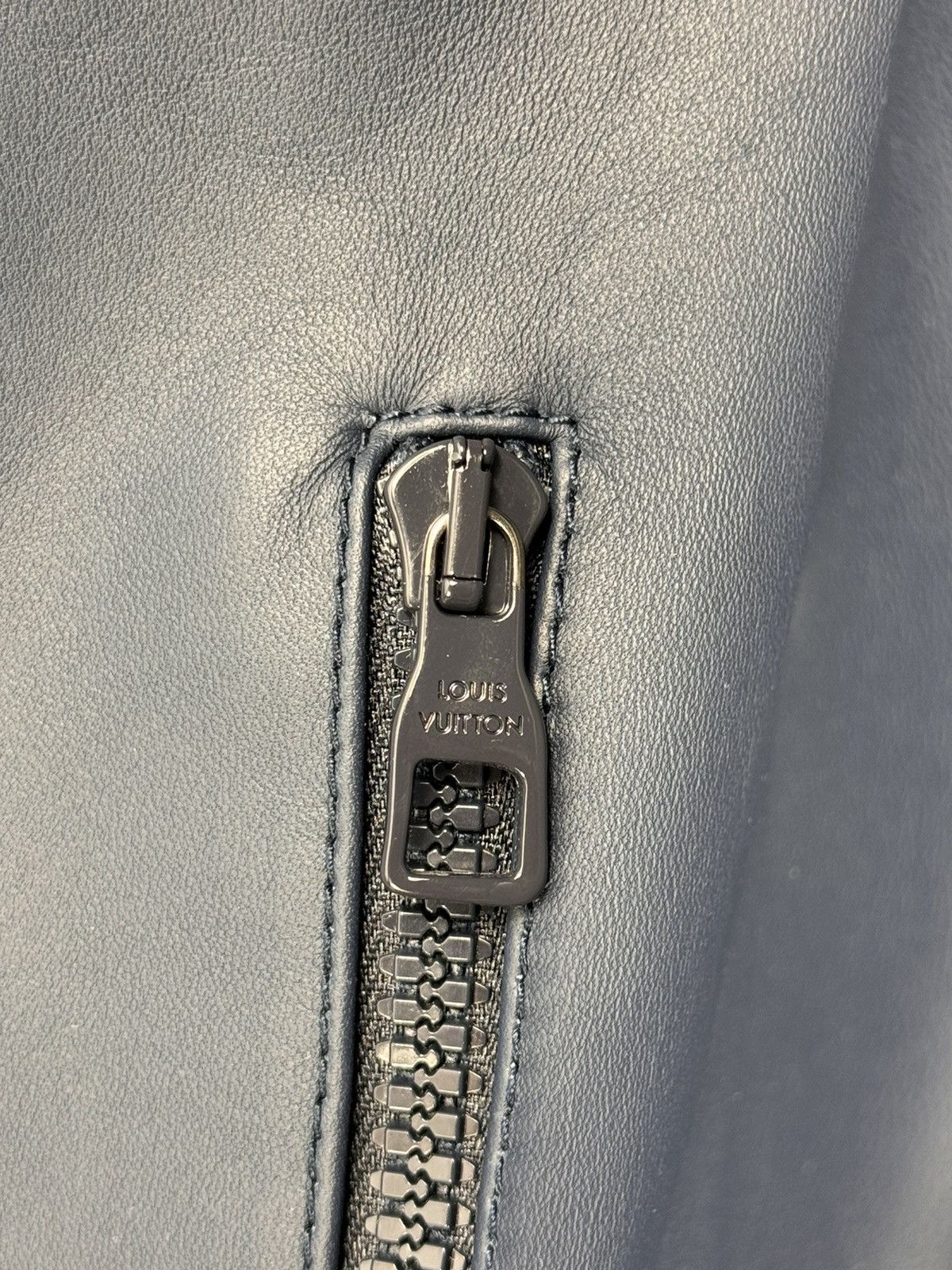 Louis Vuitton MONOGRAM SAND REVERSIBLE SOFT LEATHER JACKET Size US XL / EU 56 / 4 - 8 Thumbnail