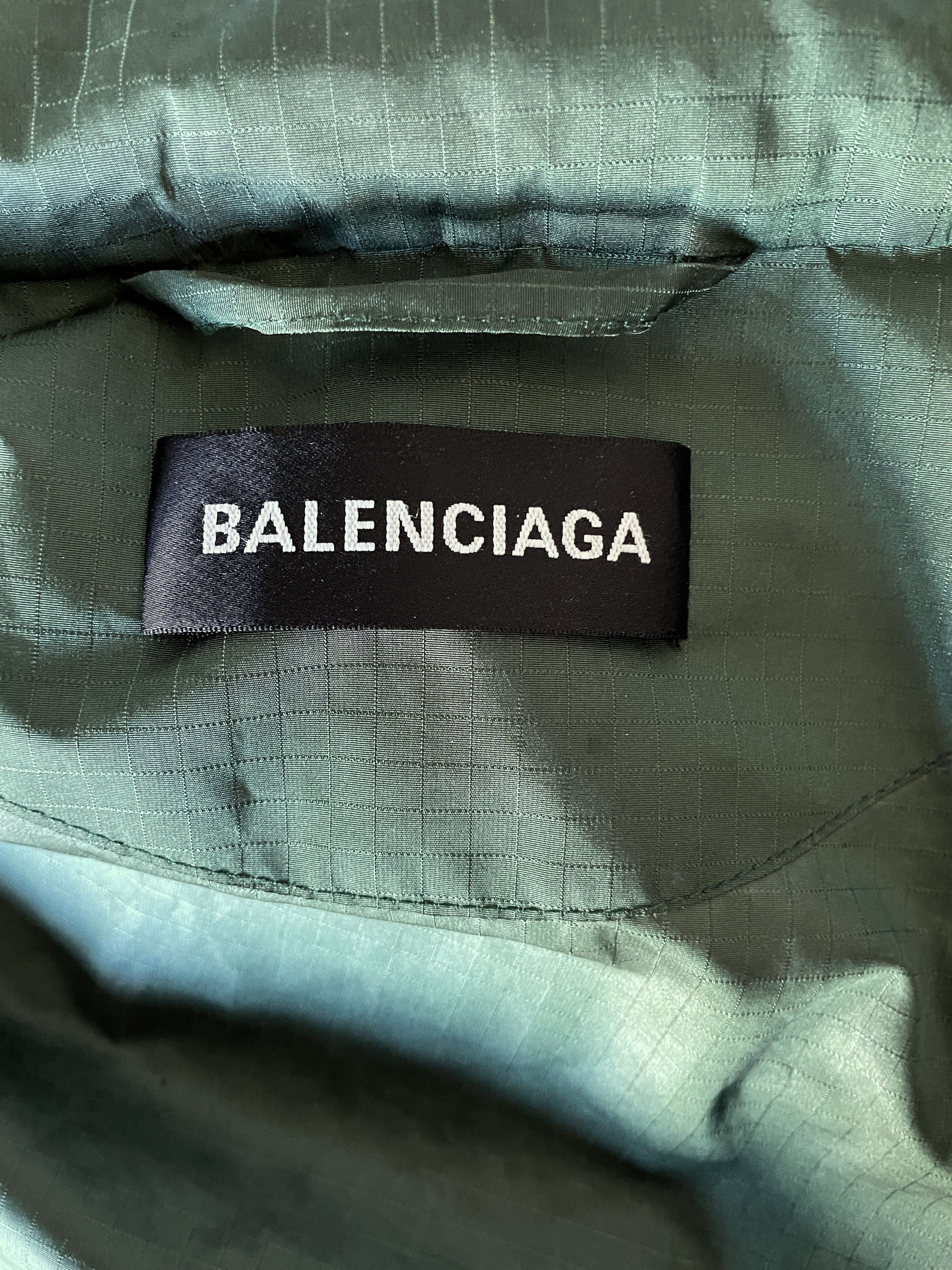 Balenciaga Balenciaga Green raincoat Size US S / EU 44-46 / 1 - 4 Thumbnail