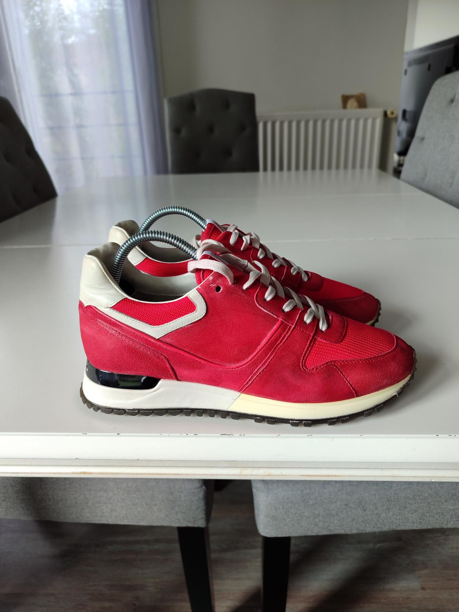 Louis Vuitton BASKETS LOUIS VUITTON RUN AWAY Size US 7 / IT 37 - 3 Thumbnail