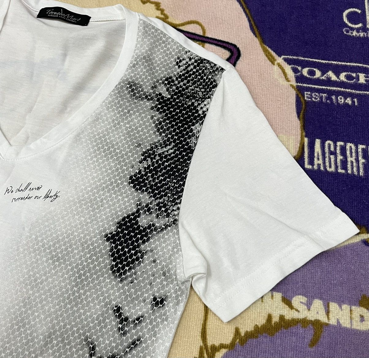 Tornado Mart TORNADO MART Made in Japan Rare Design Shirt Size US XS / EU 42 / 0 - 8 Thumbnail